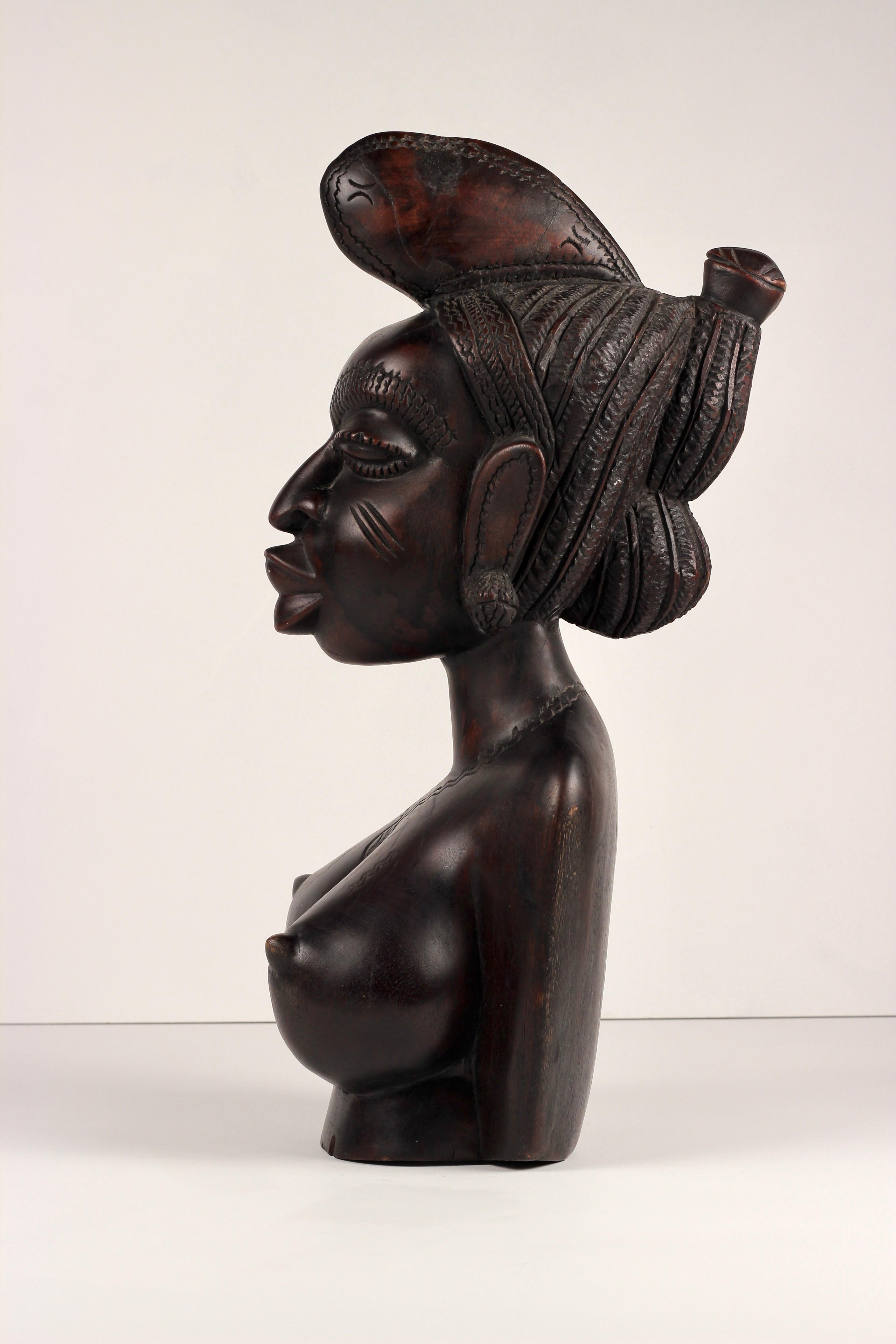 Afrikanische weibliche Holzbüste, figurative Skulptur Mandinka Frau, Mandinka im Zustand „Gut“ im Angebot in London, GB