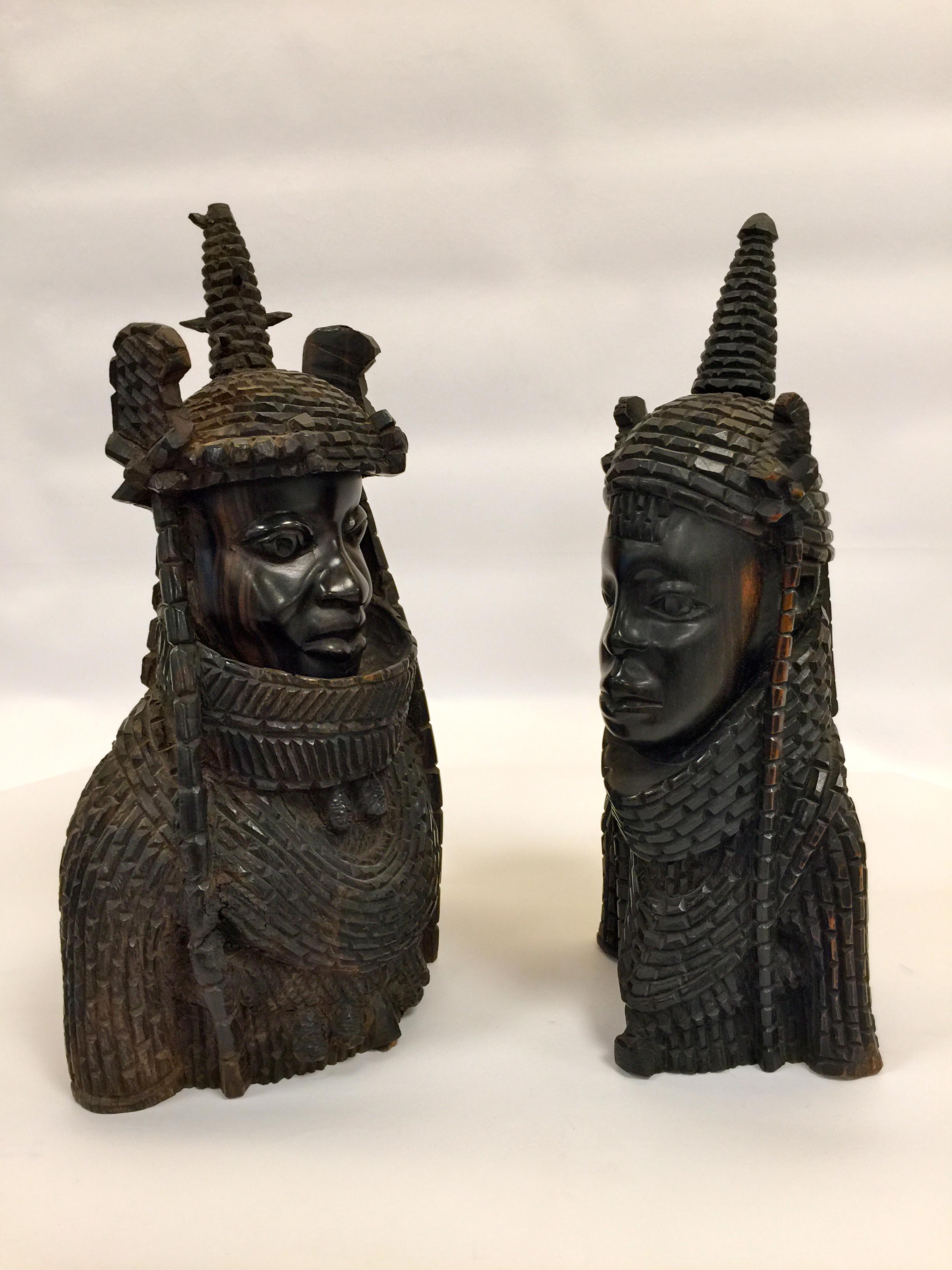 Somali African Wood Macassar King and Keen Sculpture, circa 1930 For Sale