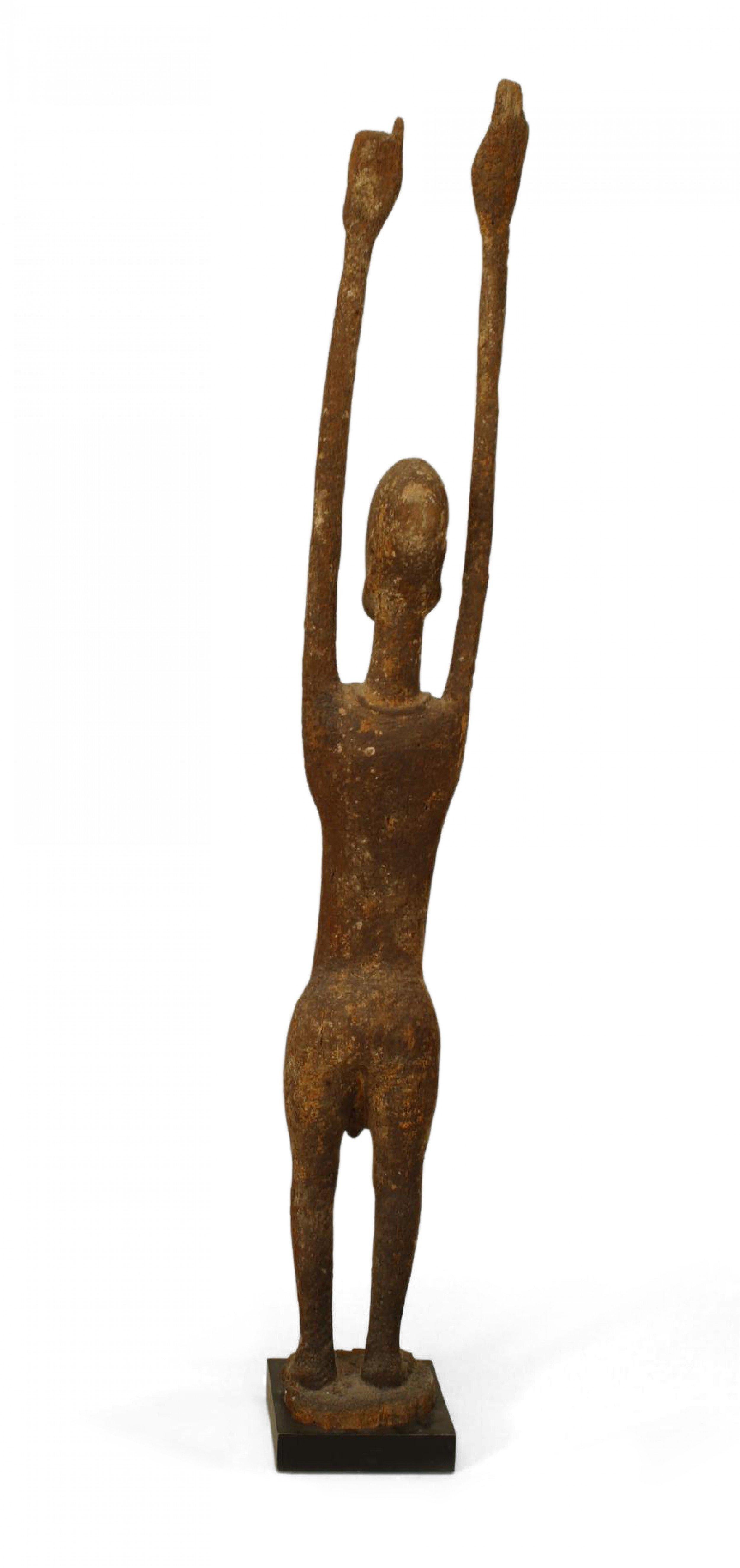 Afrikanische Holzfertility-Göttin-Figur (Geschnitzt) im Angebot