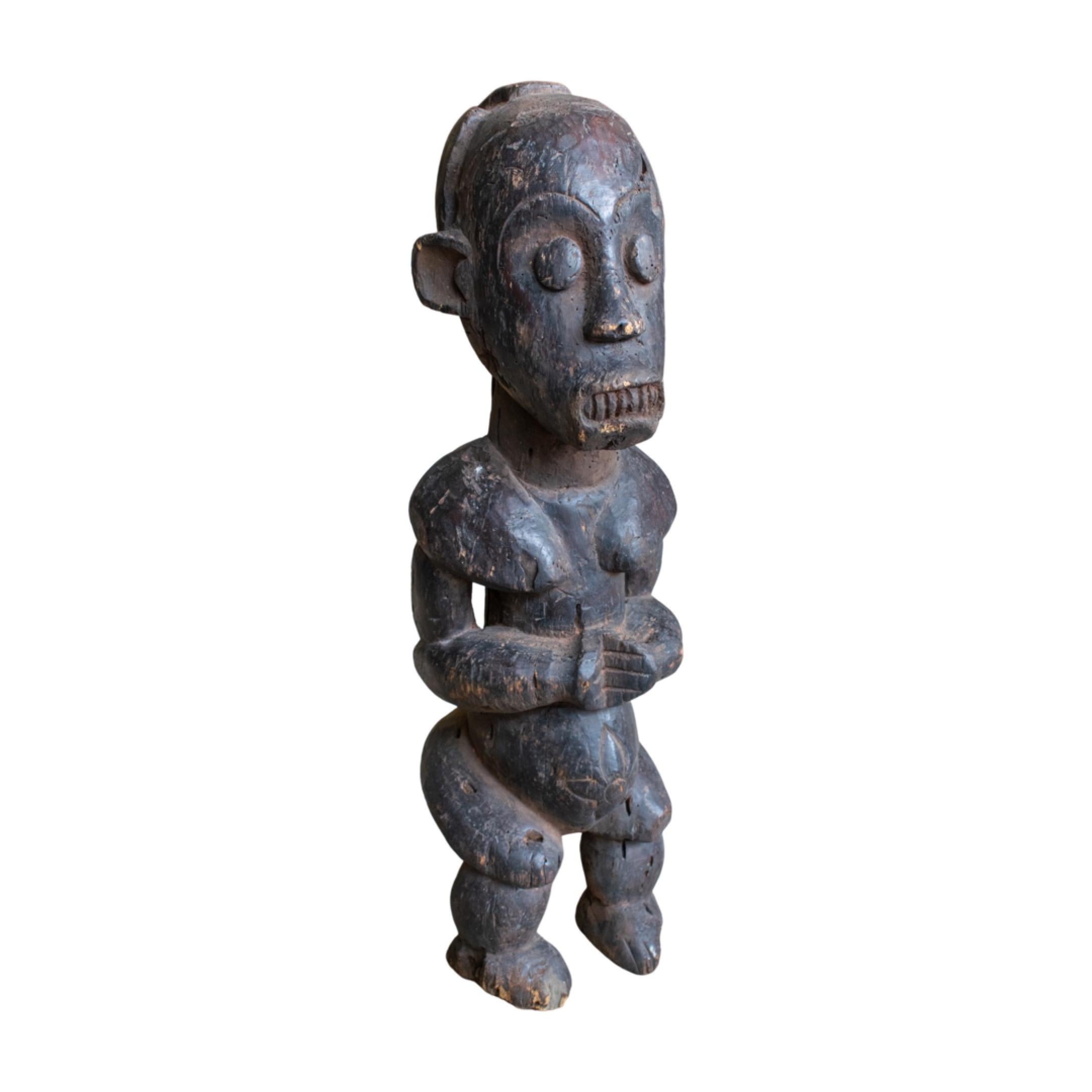 African Wooden Sculpture In Good Condition For Sale In Dallas, TX