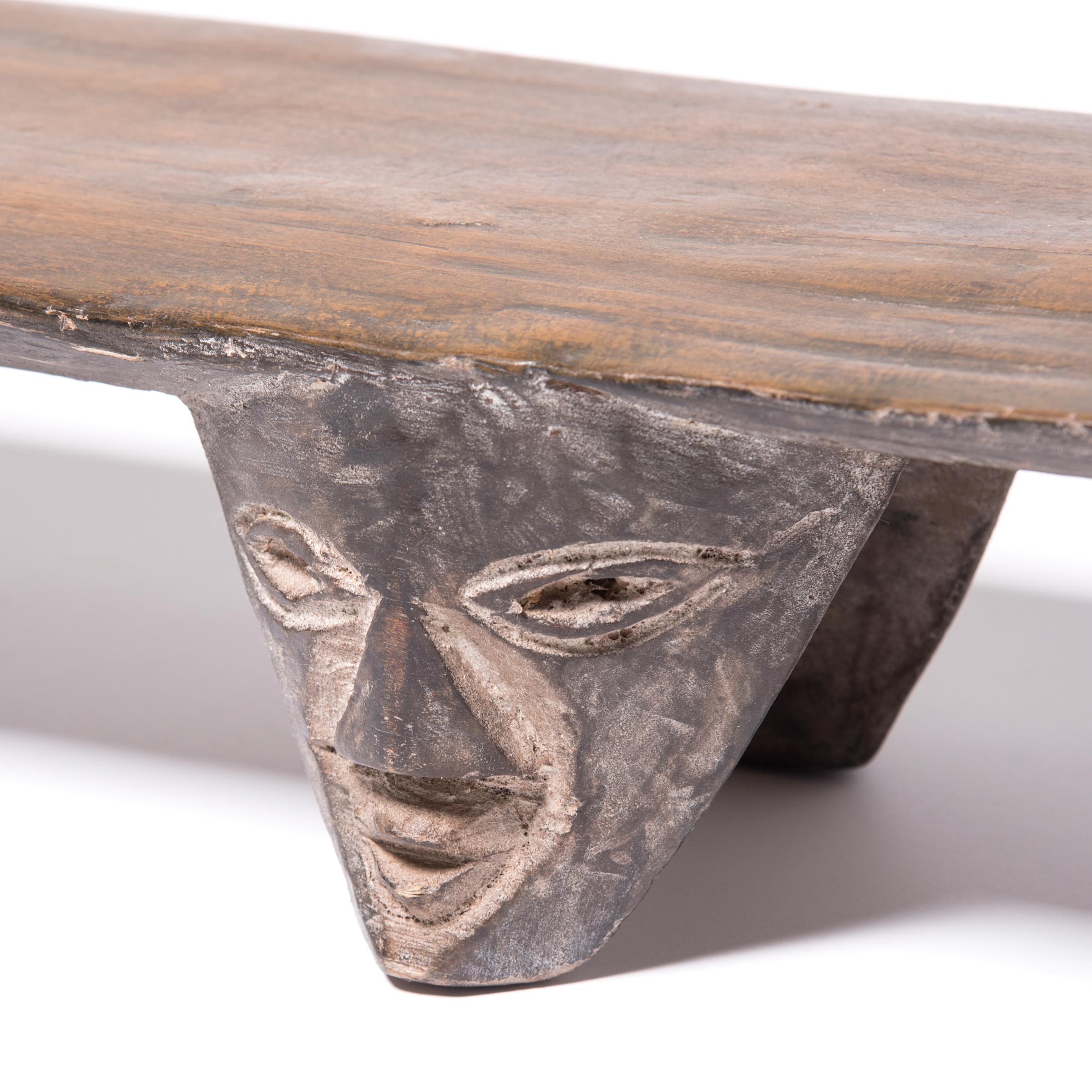 African Wooden Stand with Figurative Headrest In Good Condition In Chicago, IL