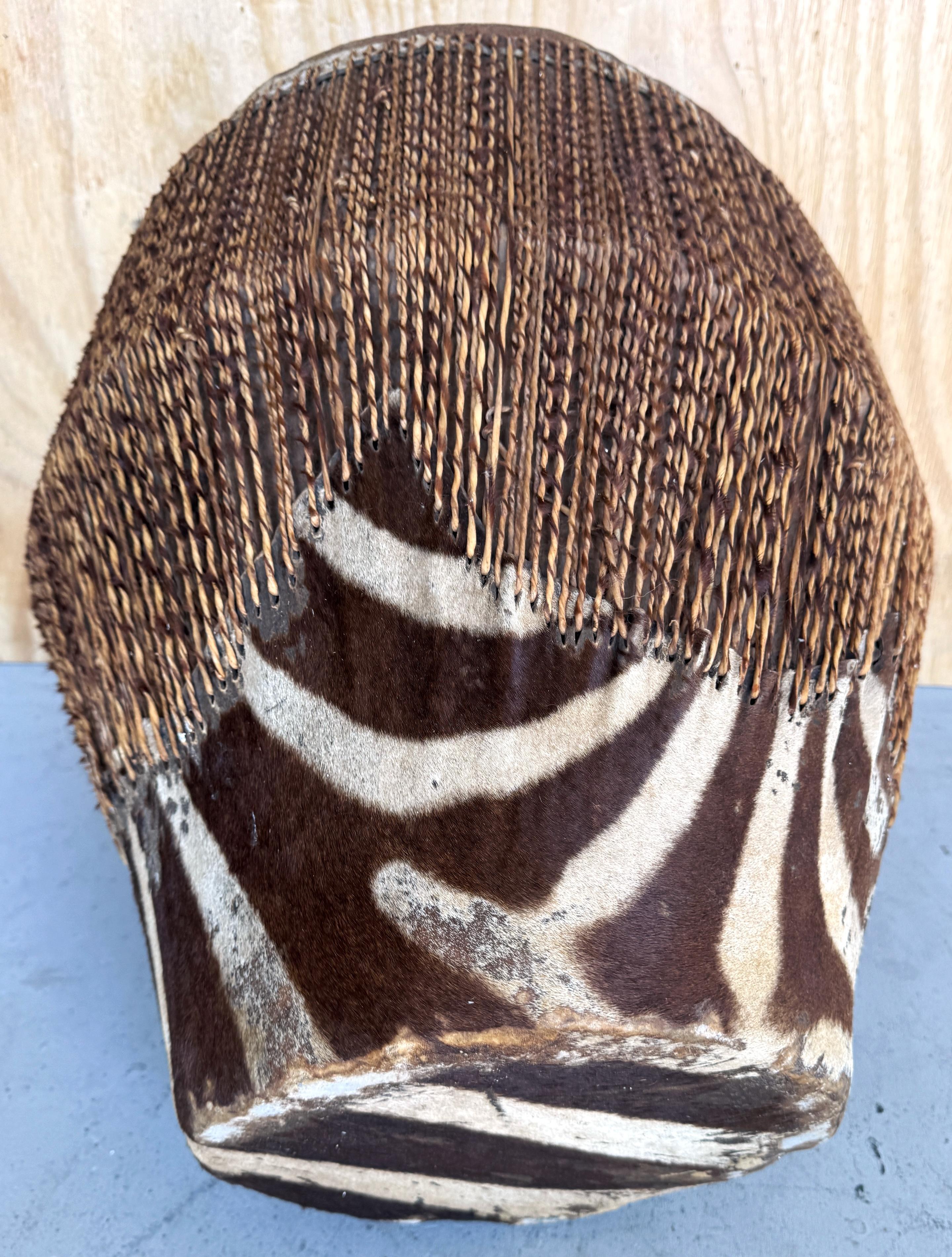Tambor/Mesa auxiliar de cuero y piel de cebra africana en venta 2