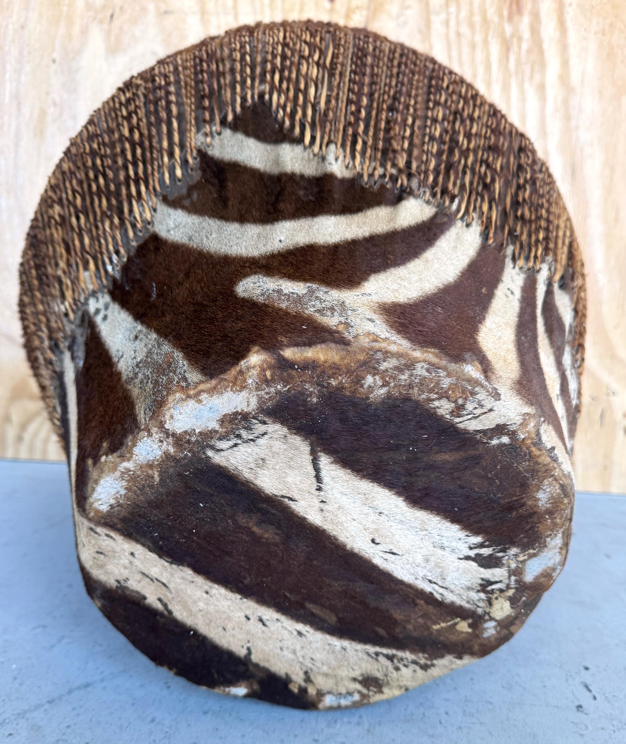Tambor/Mesa auxiliar de cuero y piel de cebra africana en venta 3