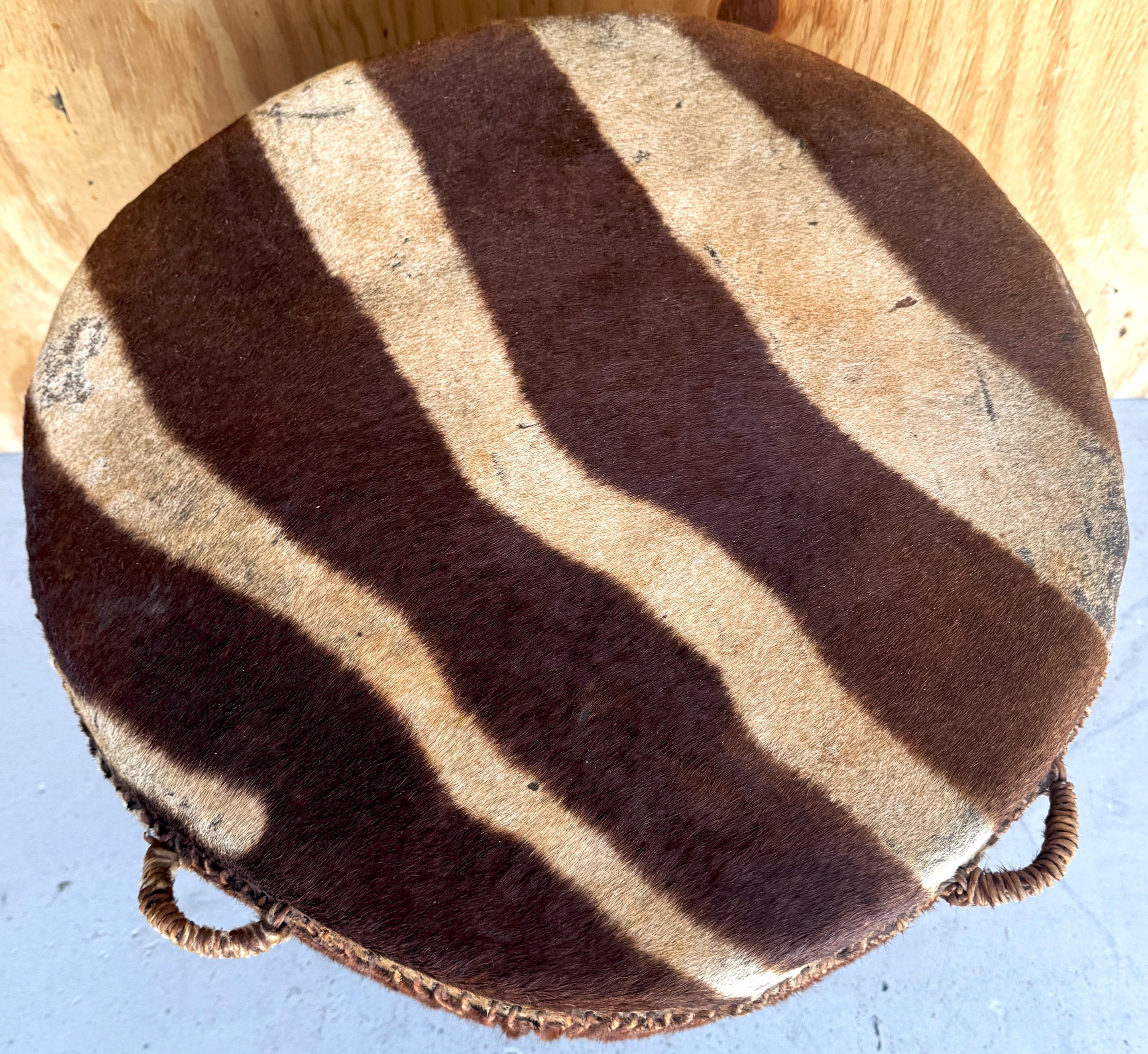 Tambor/Mesa auxiliar de cuero y piel de cebra africana Cuero en venta