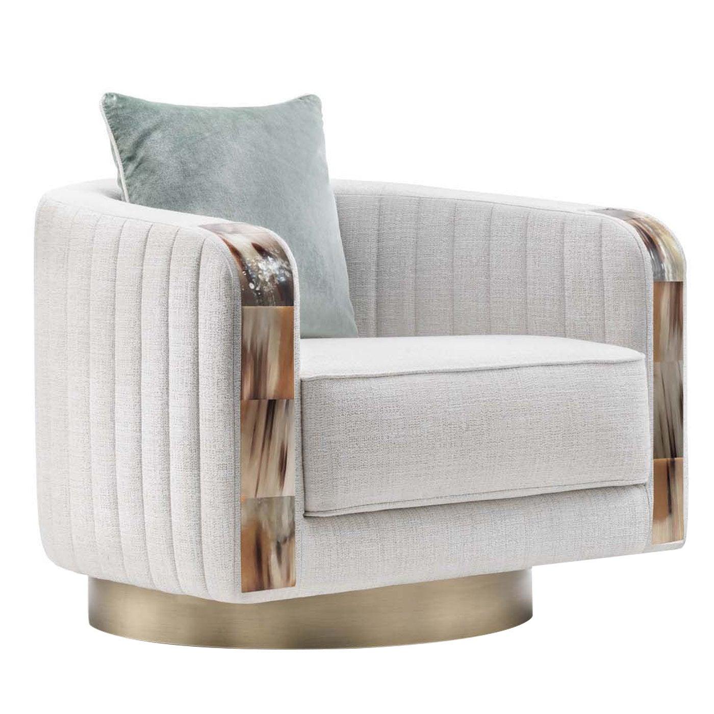Afrodite Armchair by Filippo Dini