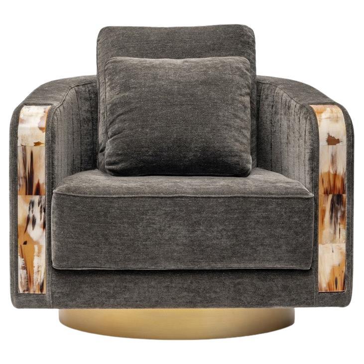 Fauteuil Afrodite en tissu Belsuede, Horn & Satin Brass Wood by Arcahorn