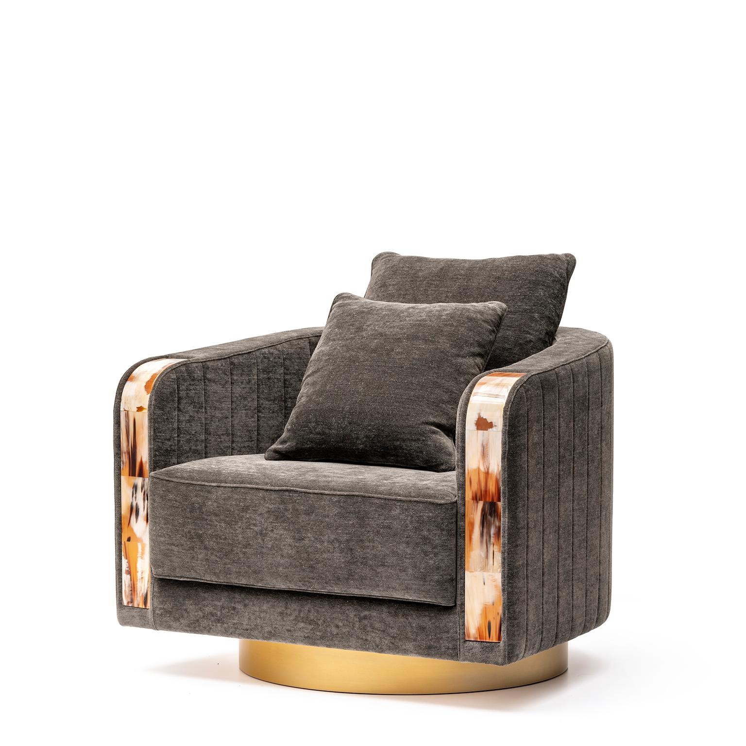 With its curvilinear forms, thoughtful detailing and prized materials, Afrodite swivel armchair offers the ultimate in style and function. Featuring ribbed sides and back, the armchair is upholstered in Cortina fabric (cat. B), Ardoise color, a soft