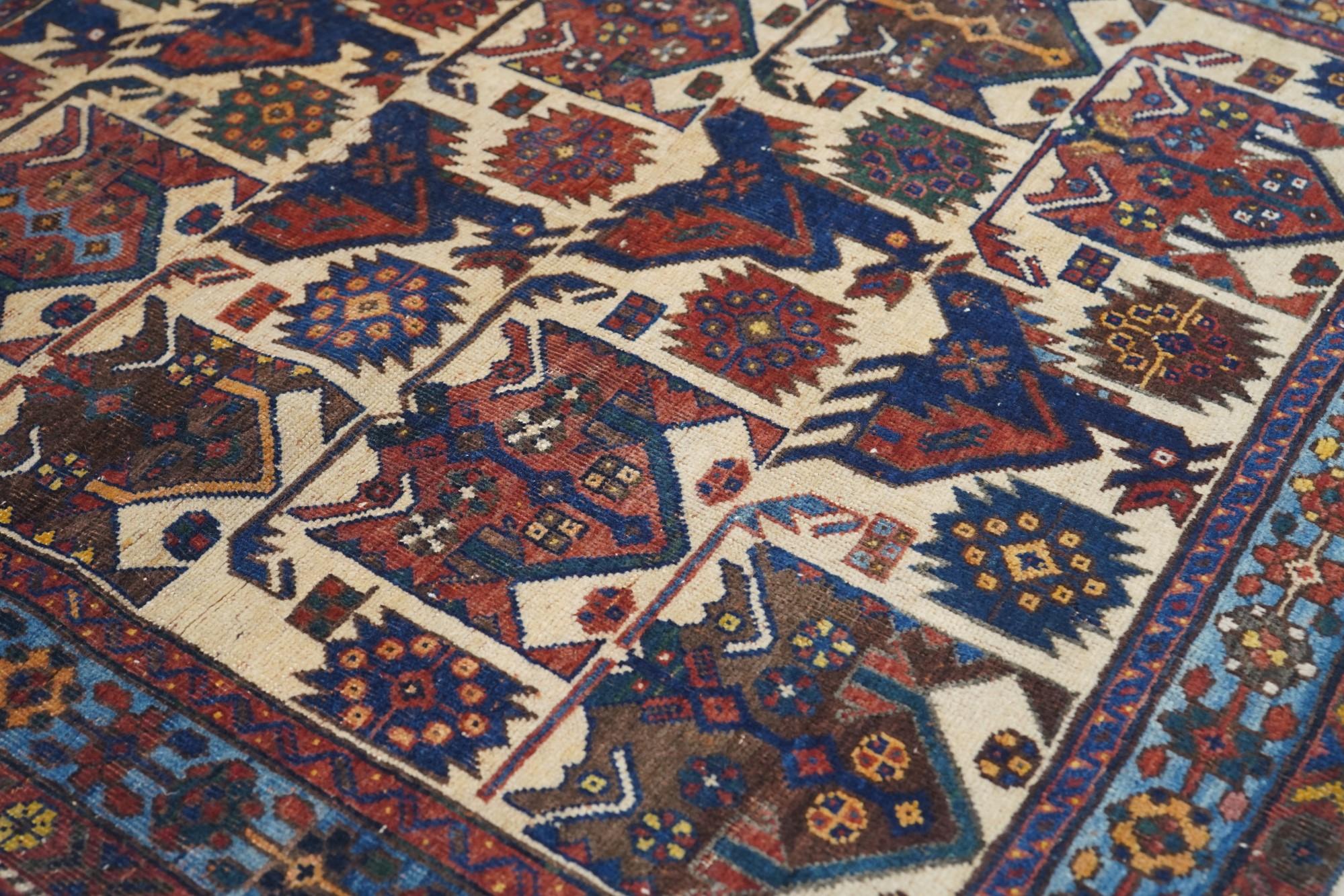 Afshar Rug In Excellent Condition For Sale In New York, NY