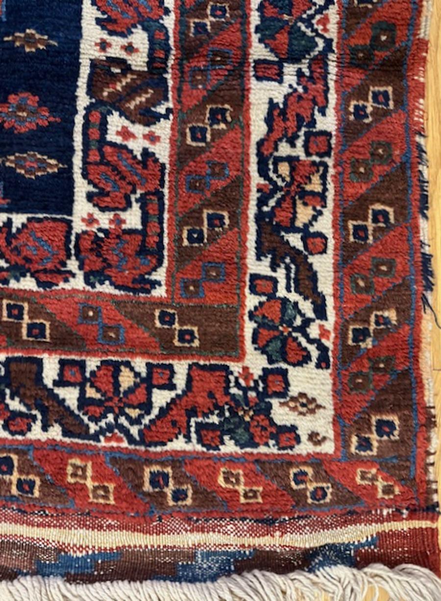 Afshar rug im Angebot 3
