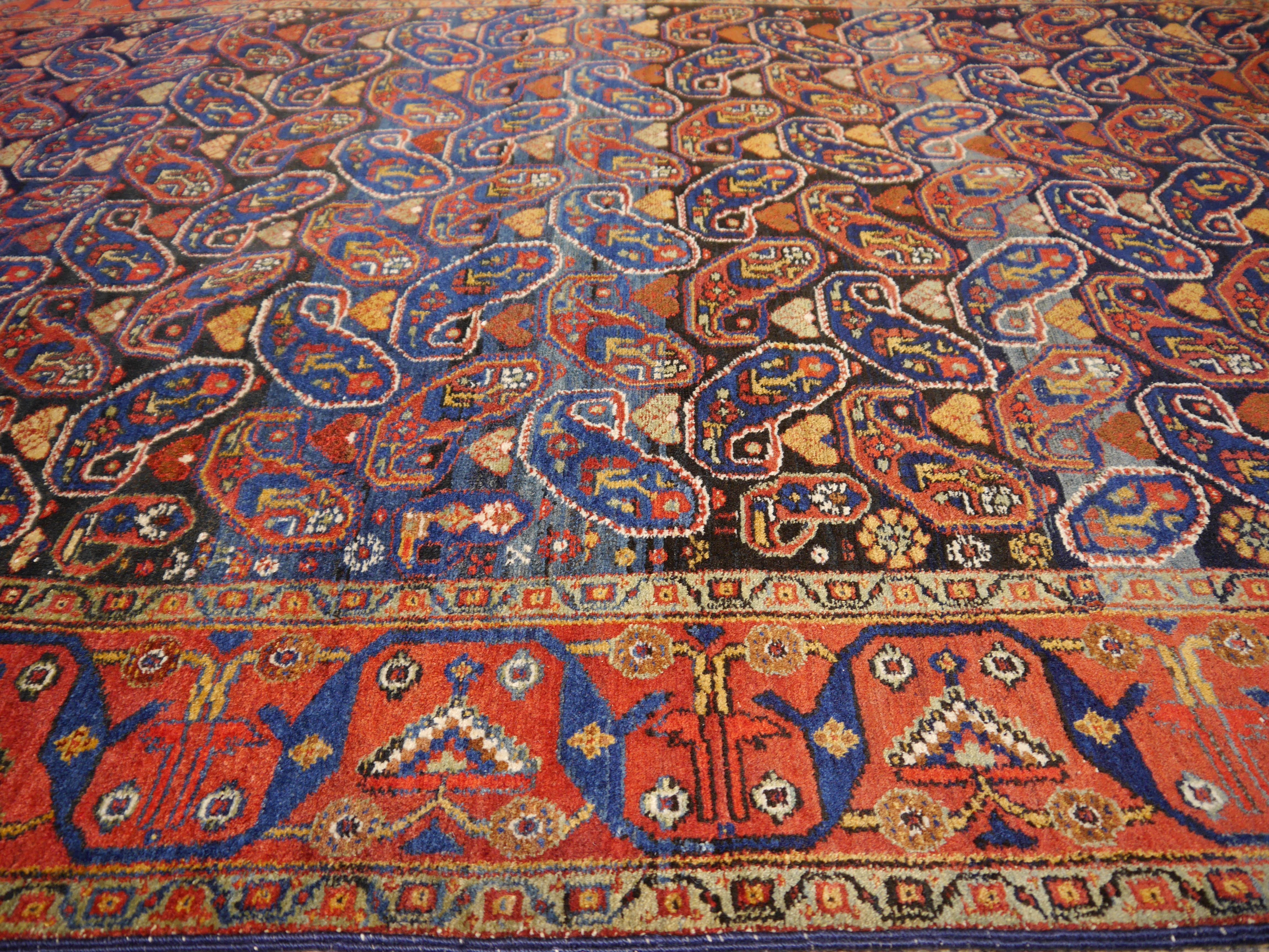Afshari antique rug  6.8 x 4.8 ft natural color Bothe design blue rust In Good Condition For Sale In Lohr, Bavaria, DE