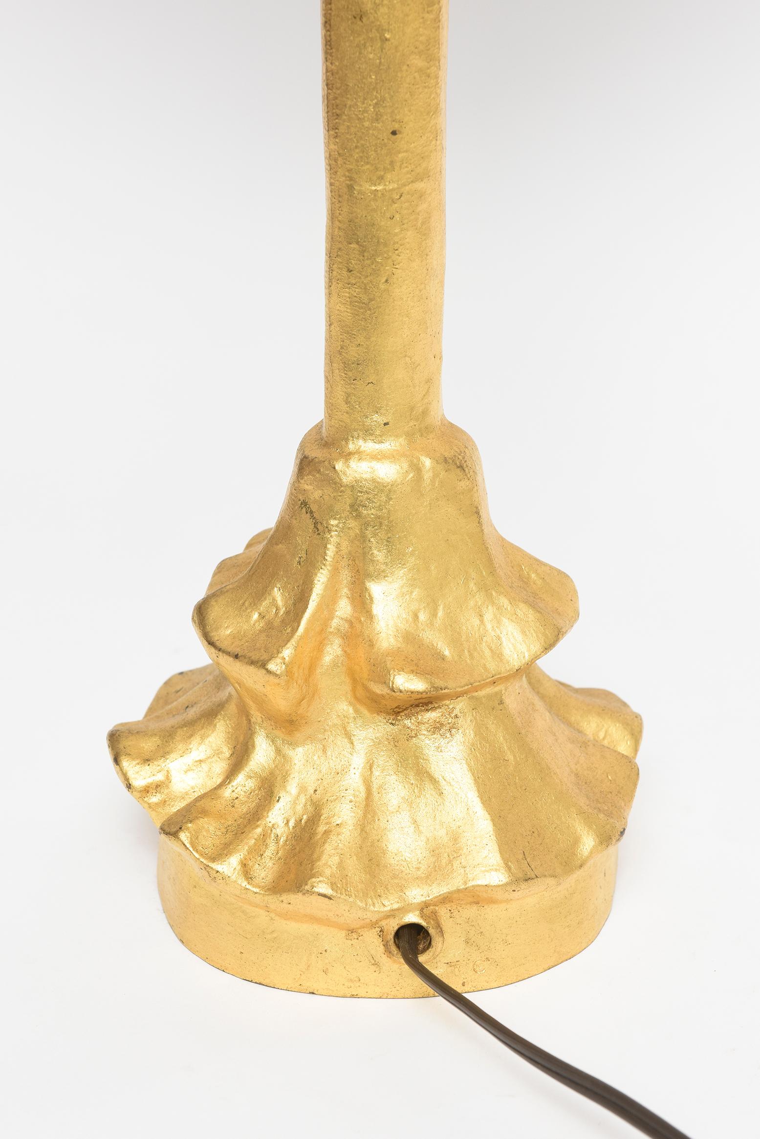 D'après Alberto Giacometti Tete De Femme Lady Lampe de table en bronze doré Bon état à Miami Beach, FL