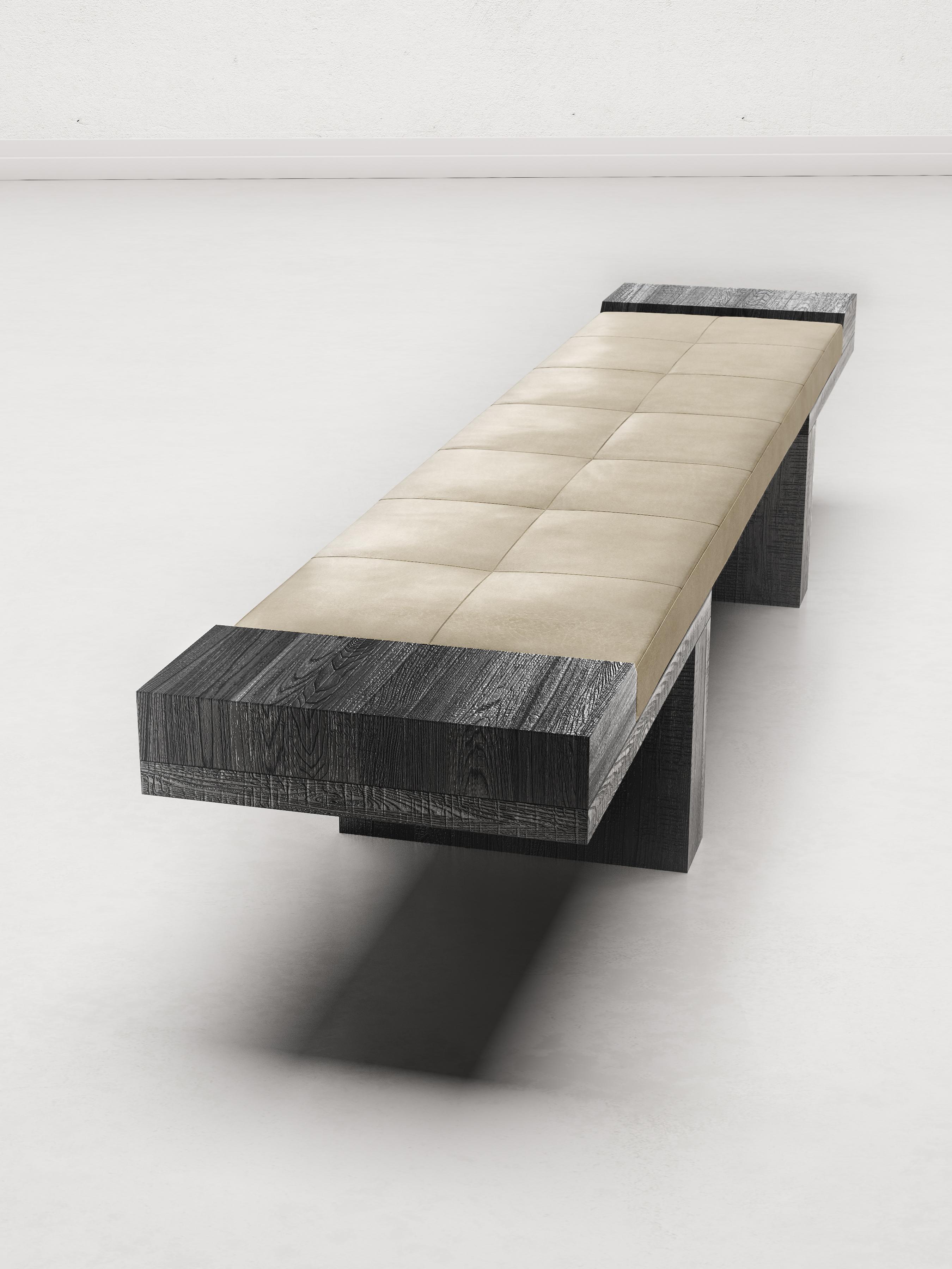 Moderne Banc After All en bois de sapin noir et cuir aniline beige en vente