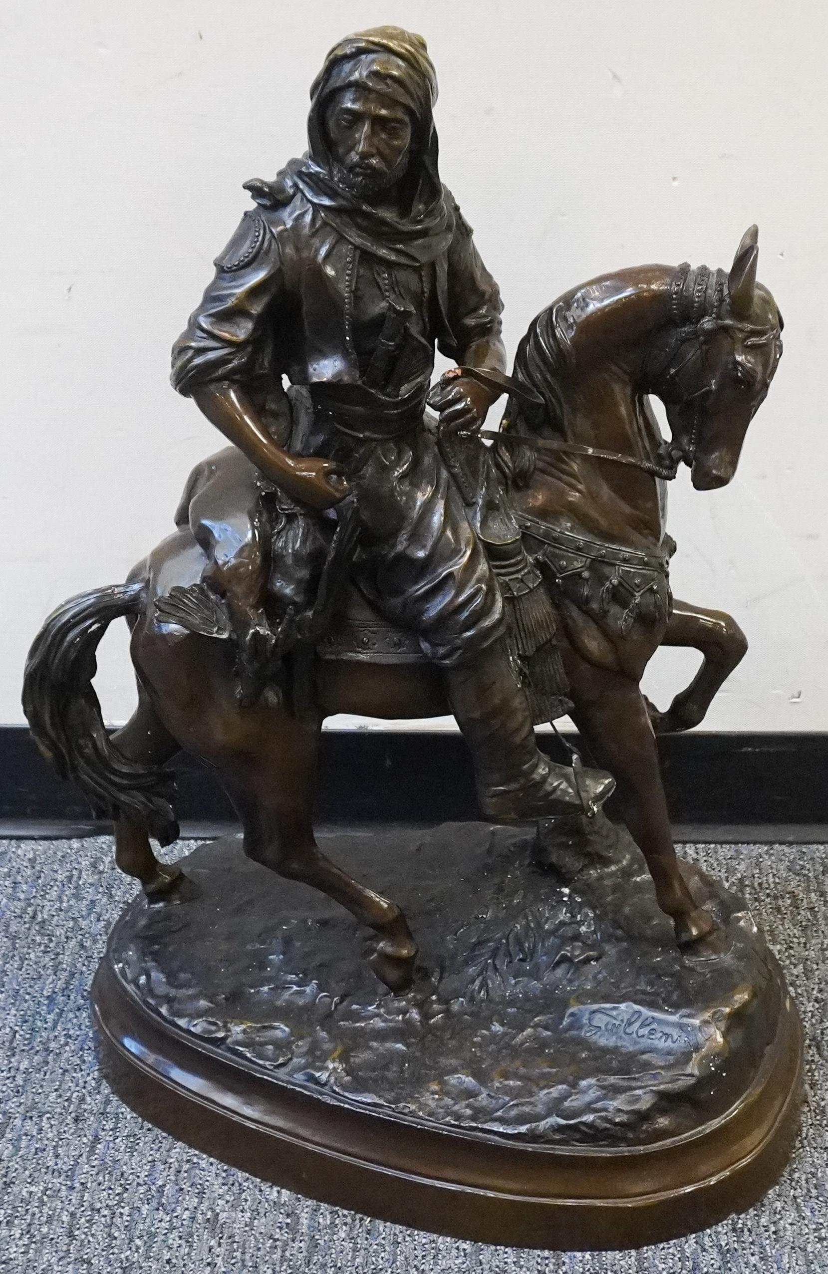 Sconosciuto Dopo Barye (XIX secolo) e Guillemin, Cavalier Arabe Revenant De La Chasse in vendita