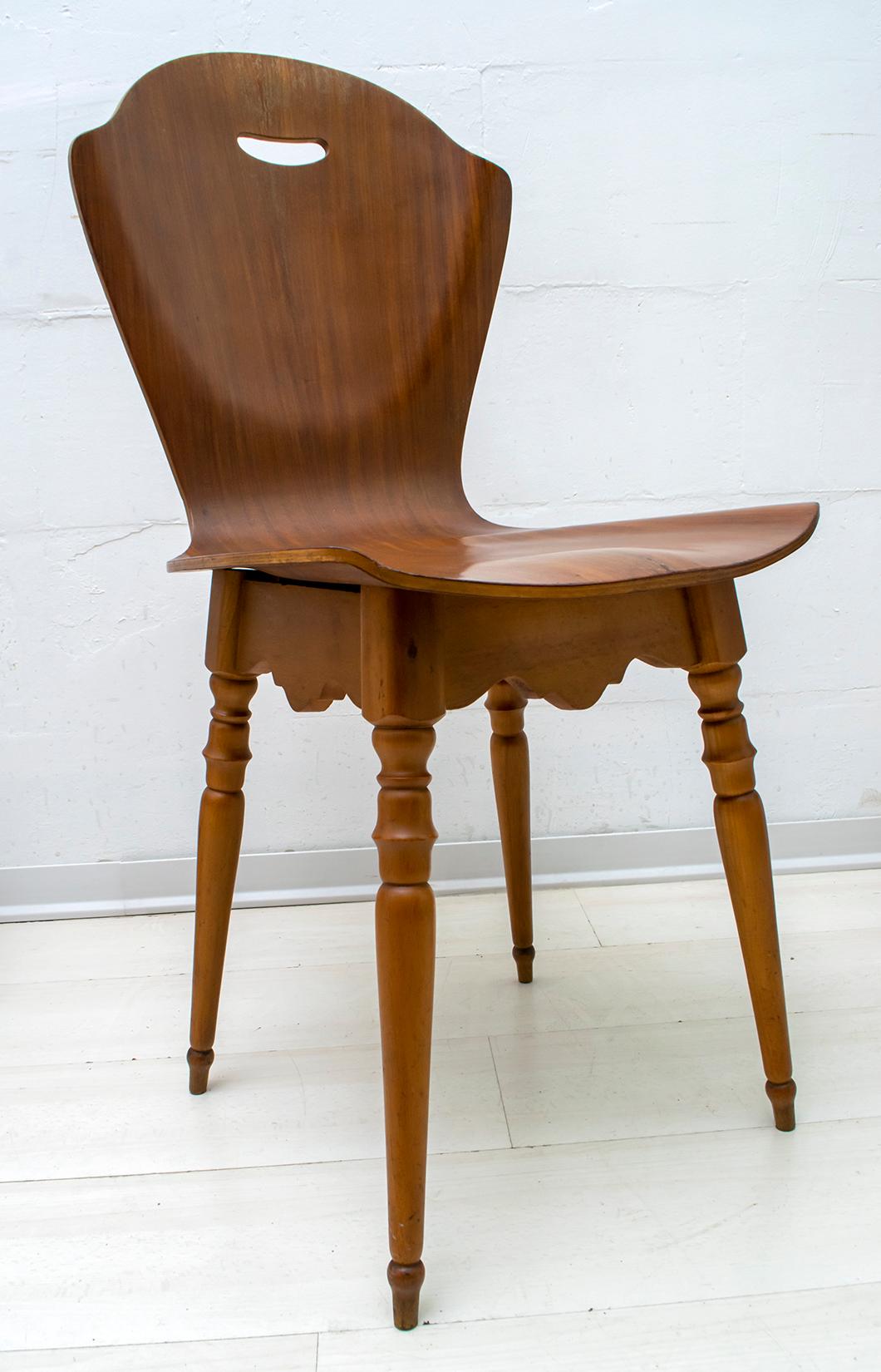 After Carlo Ratti Mid-Century Modern Italian Bentwood Chairs, 1950s For Sale 2