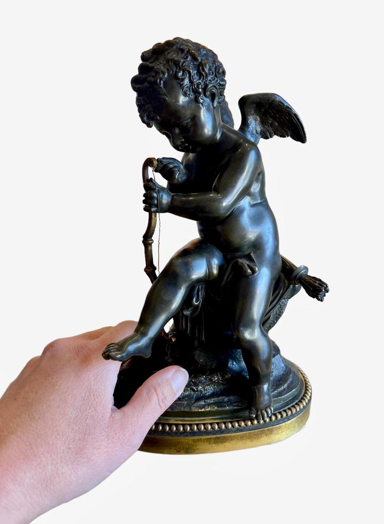 After Charles Gabriel Sauvage - Bronze, Cupid Tendant His Bow For Sale 5