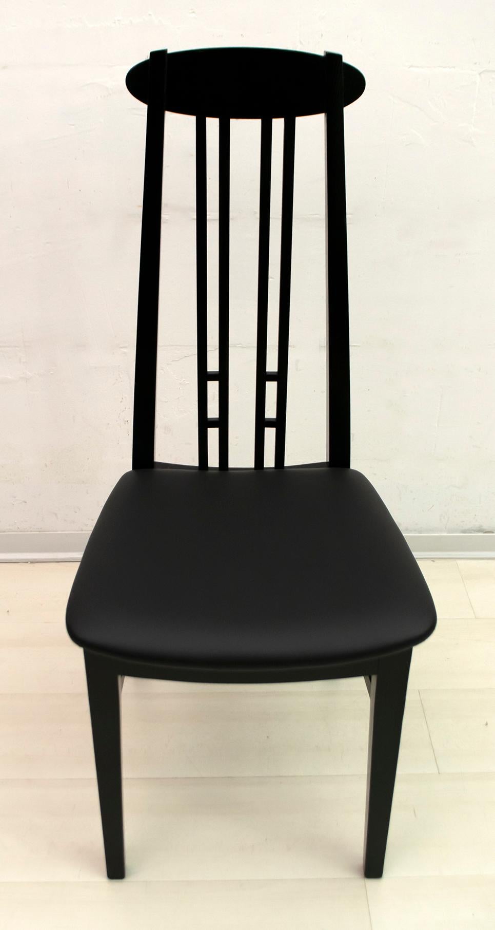 After Charles Rennie Mackintosh 6 Black Lacquered High-Backed Chairs, 1979 In Good Condition In Puglia, Puglia