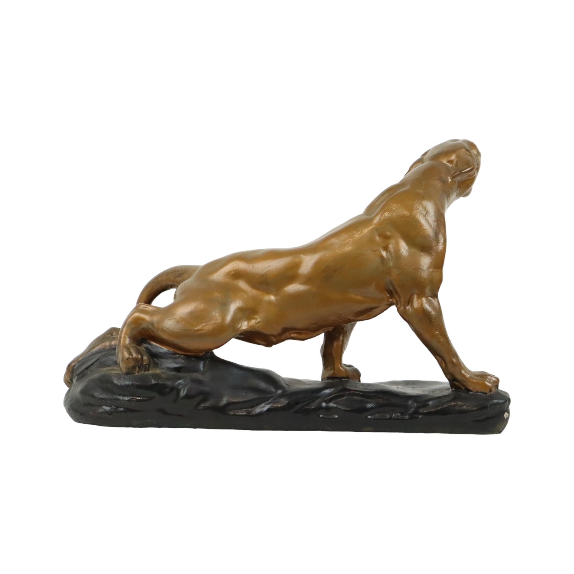D'après Charles Valton Image Lionne blessée Bronze Patina Plâtre Bon état - En vente à Poperinge, BE