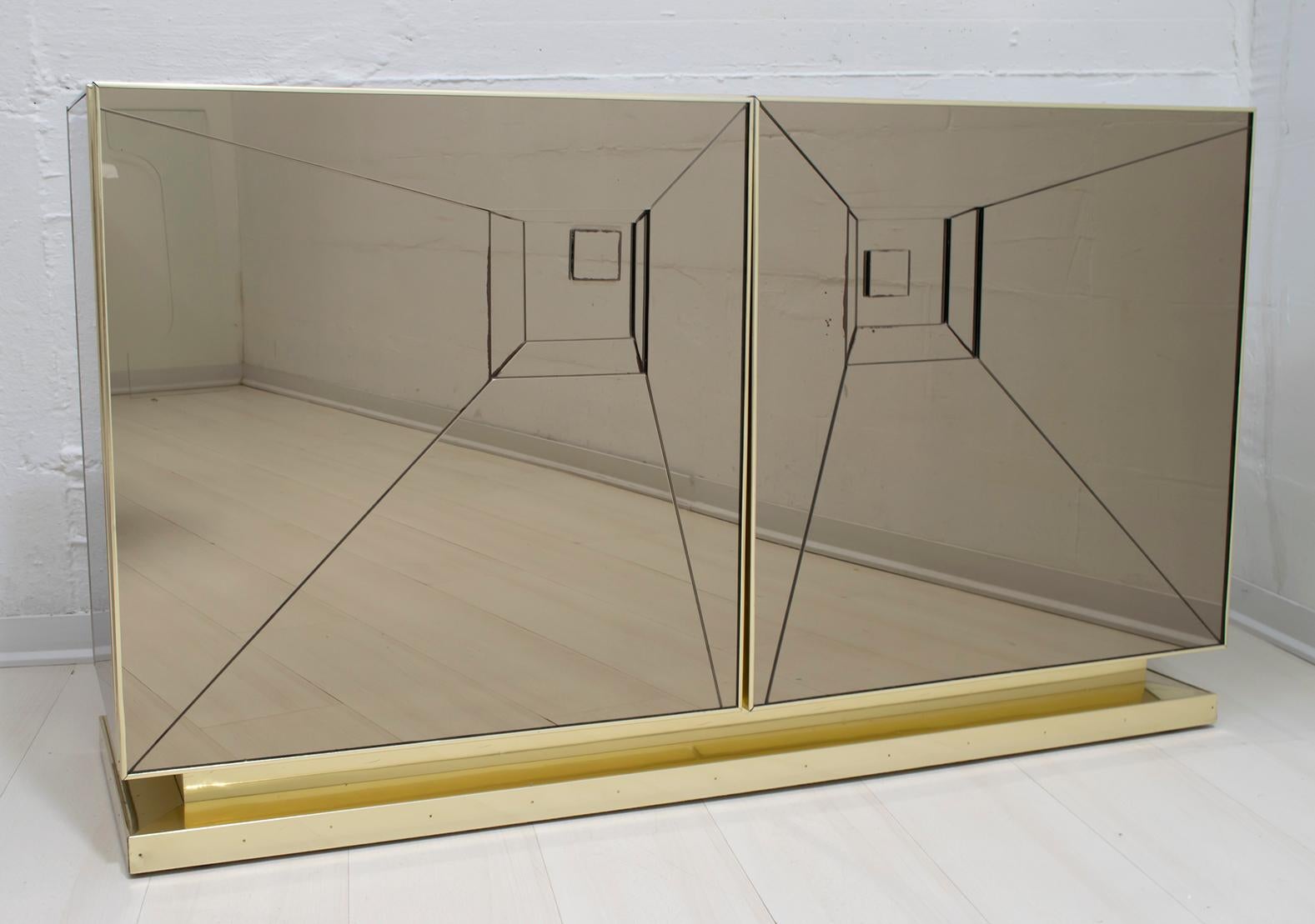 Aluminum After Ello Furniture Mid-Century Modern Mirrored Credenza Cabinet