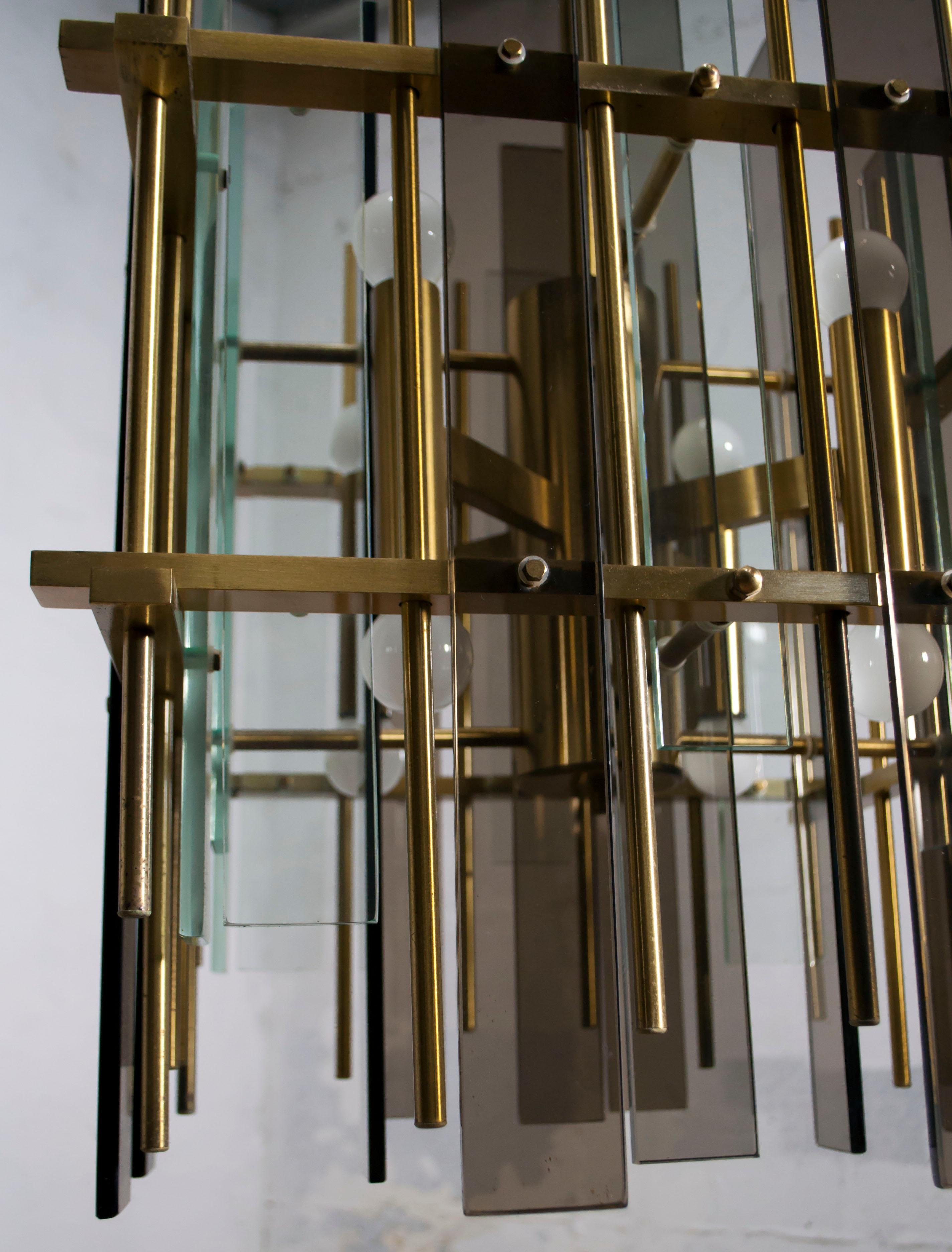 After Fontana Arte Mid-Century Modern Brass and Glass Italian Chandelier, 1970s 8