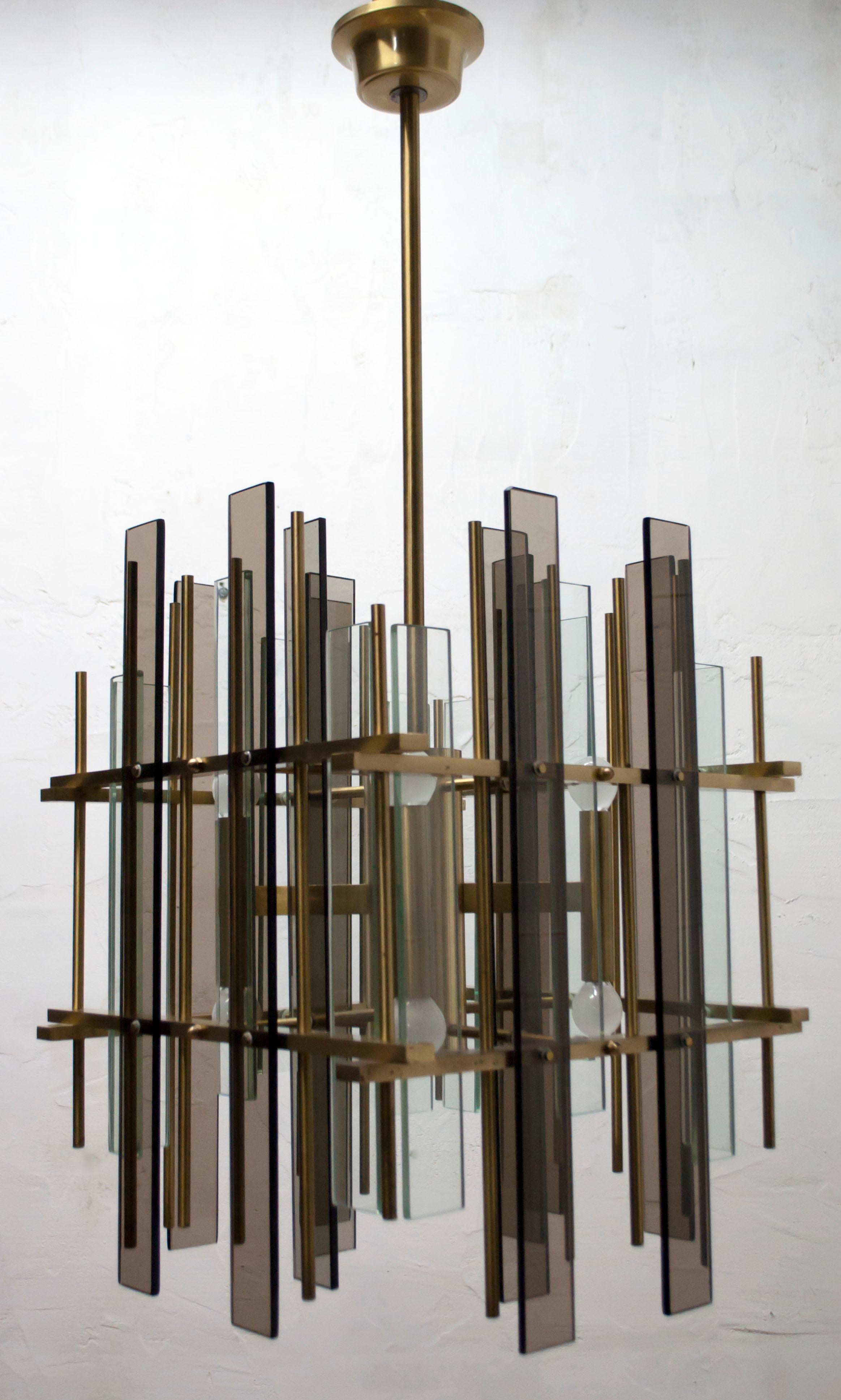 After Fontana Arte Mid-Century Modern Brass and Glass Italian Chandelier, 1970s 3