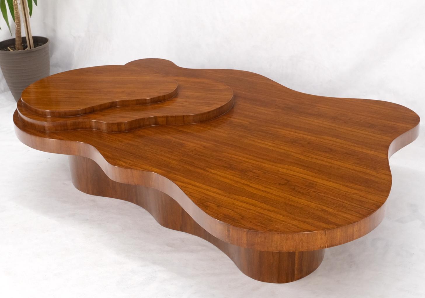 Organic Ameba Shape Molded Plywood Multi Layer Mesa Coffee Table 4