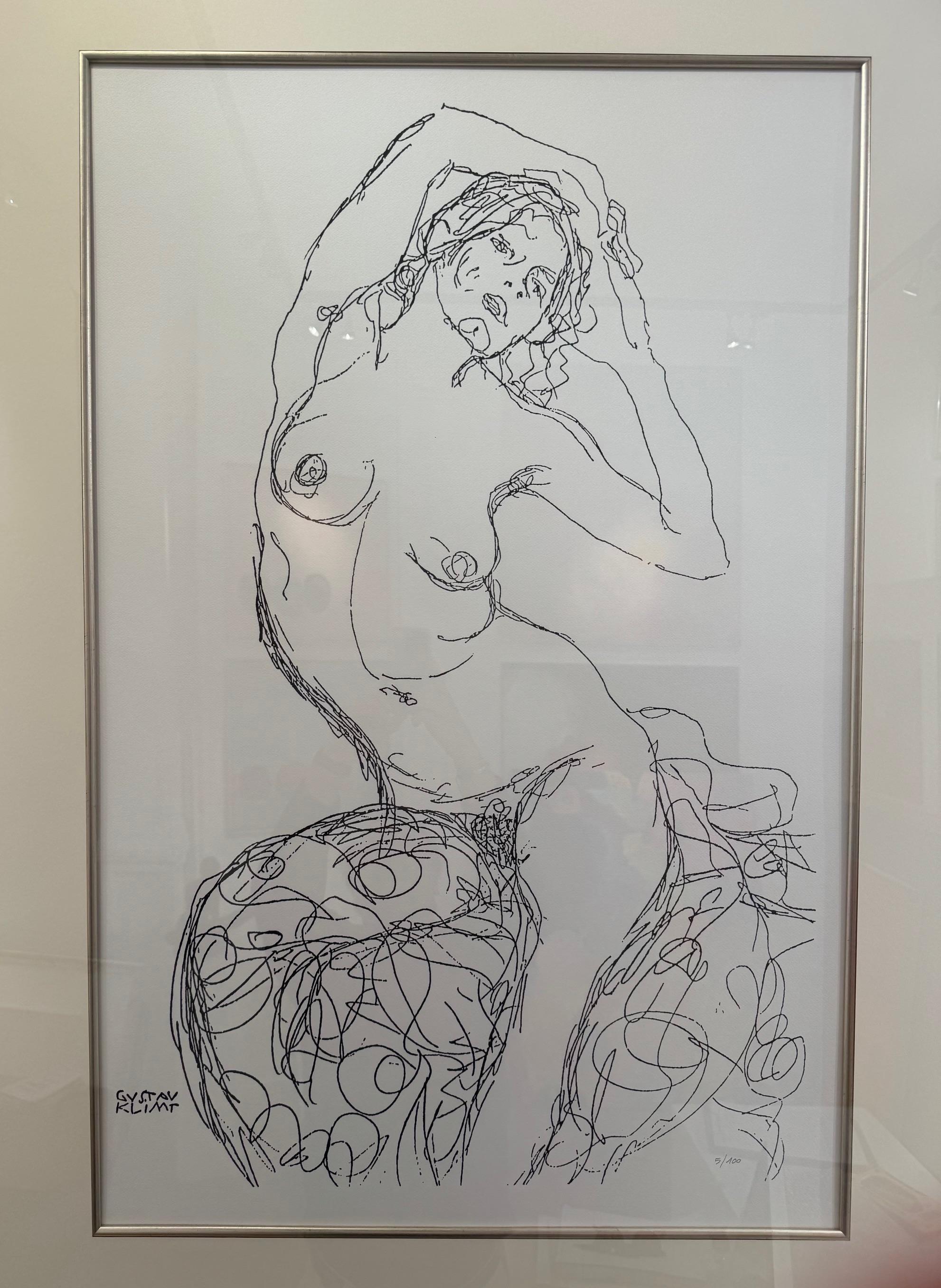 "Nudo seduto" (1963) è una litografia basata sul disegno originale di Gustav Klimt del 1914-16.  Raffigura nel suo tipico stile art déco una donna nuda in posa con le braccia sopra la testa.  La litografia in bianco e nero su carta a mano è