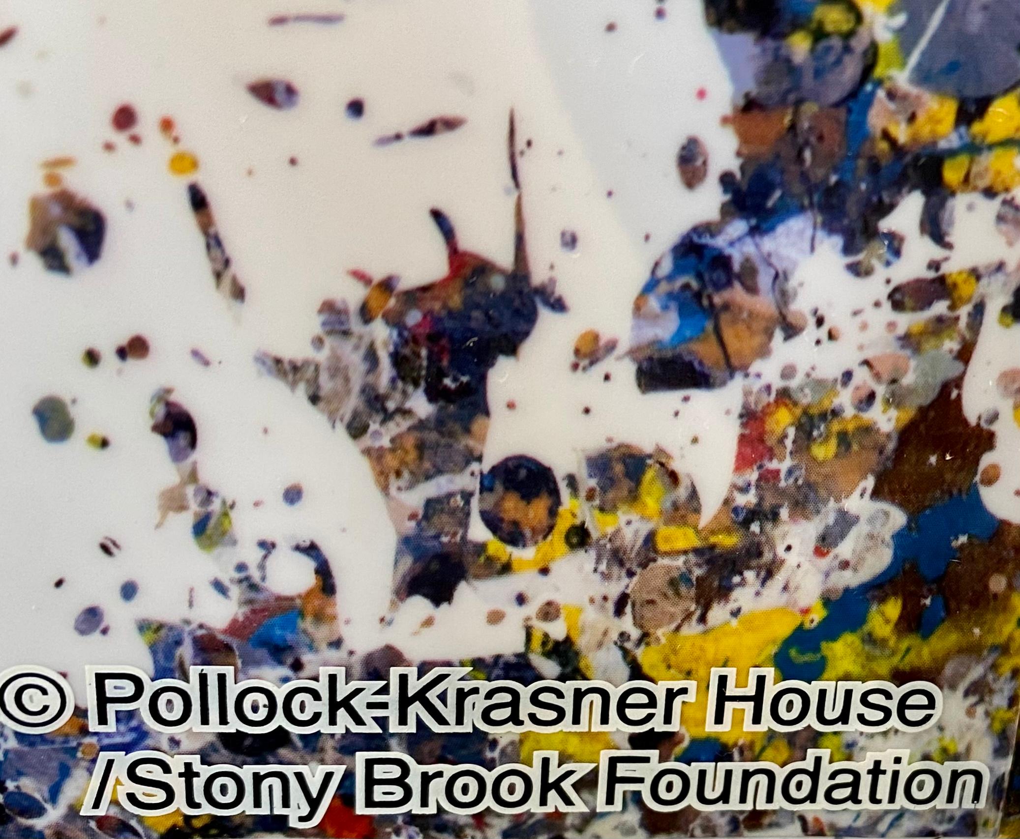Jackson Pollock 1000% Bearbrick Figurative Skulptur: 
Eine schöne Größe (27 Zoll Höhe), sehr Sammlerstück Bearbrick Jackson Pollock Statue, von Kopf bis Fuß in Pollocks Signatur Kunst gespritzt; enthält eine Nachbildung des Künstlers Unterschrift