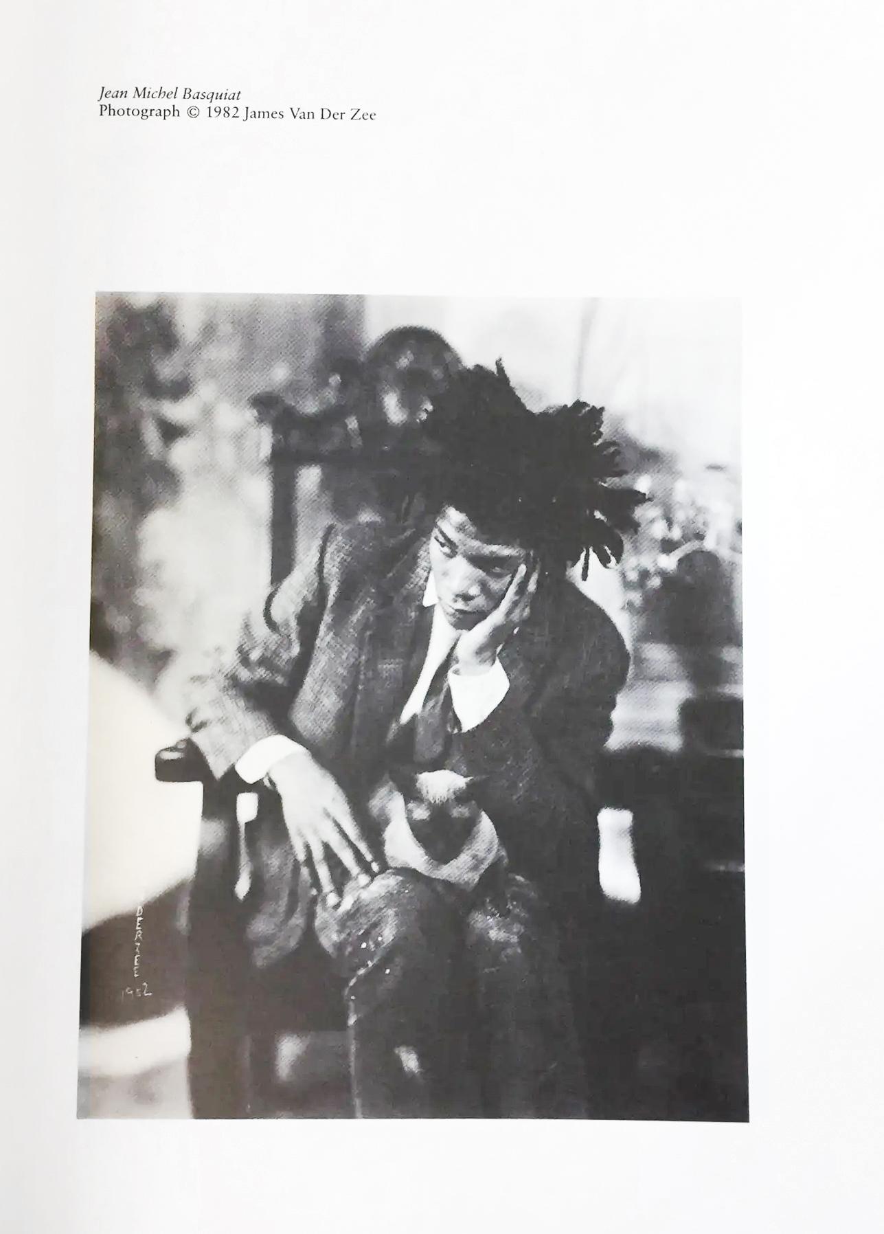Peintures de Jean-Michel Basquiat 1981-1984 :
Rare catalogue d'exposition de Basquiat de 1984, très recherché, publié par la Fruitmarket Gallery d'Edimbourg, en Ecosse. Intitulée : 