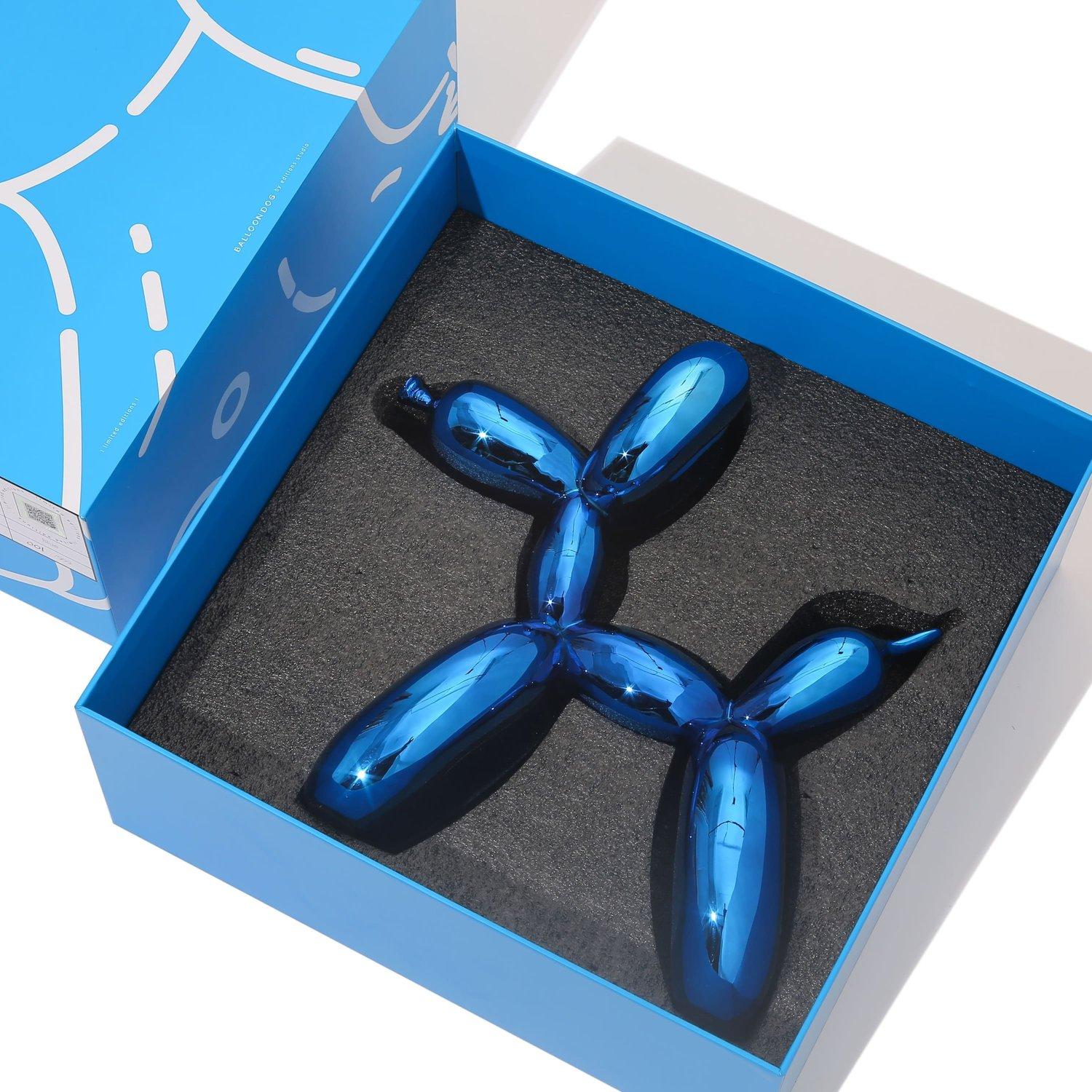 A one time exclusive re-edition of 500 pcs from the highly popular 999 pcs edition of the famous 