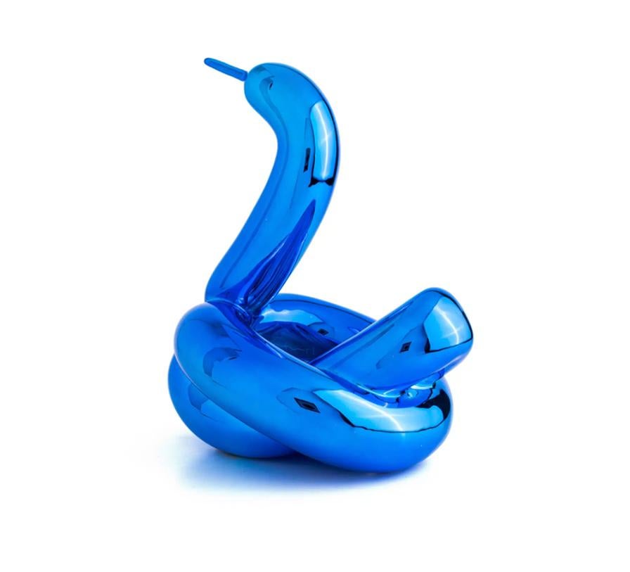 Ballon Swan ( After ) - Bleu  - Sculpture de After Jeff Koons