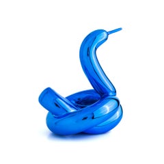 Balloon Swan ( After Jeff Koons ) - Blue L size sculpture