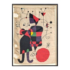 Tapiz al estilo de "Figuras y perro frente al sol" de Joan Miró