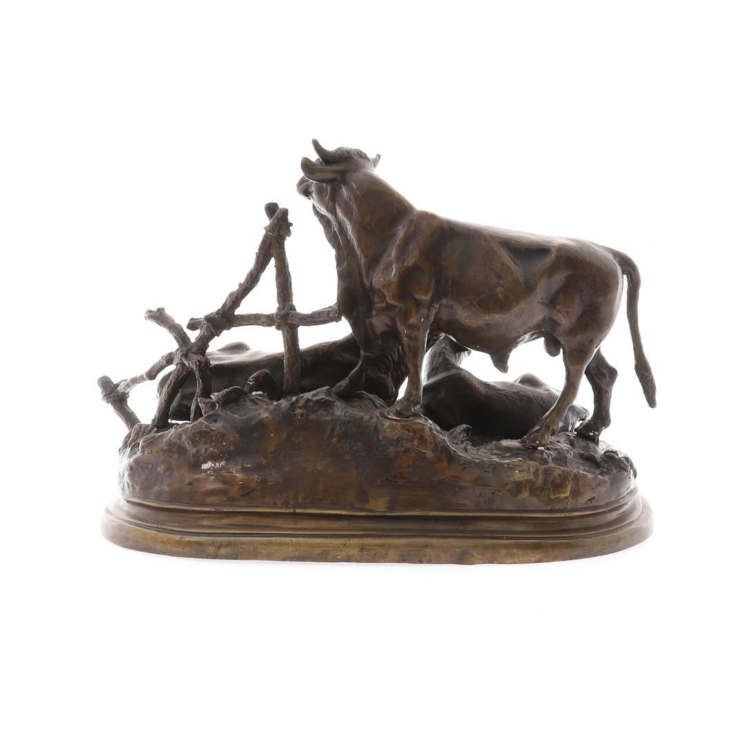 French Decorative Bronze Figure of a Bull, Home Decor Objects After Jules Moigniez  For Sale