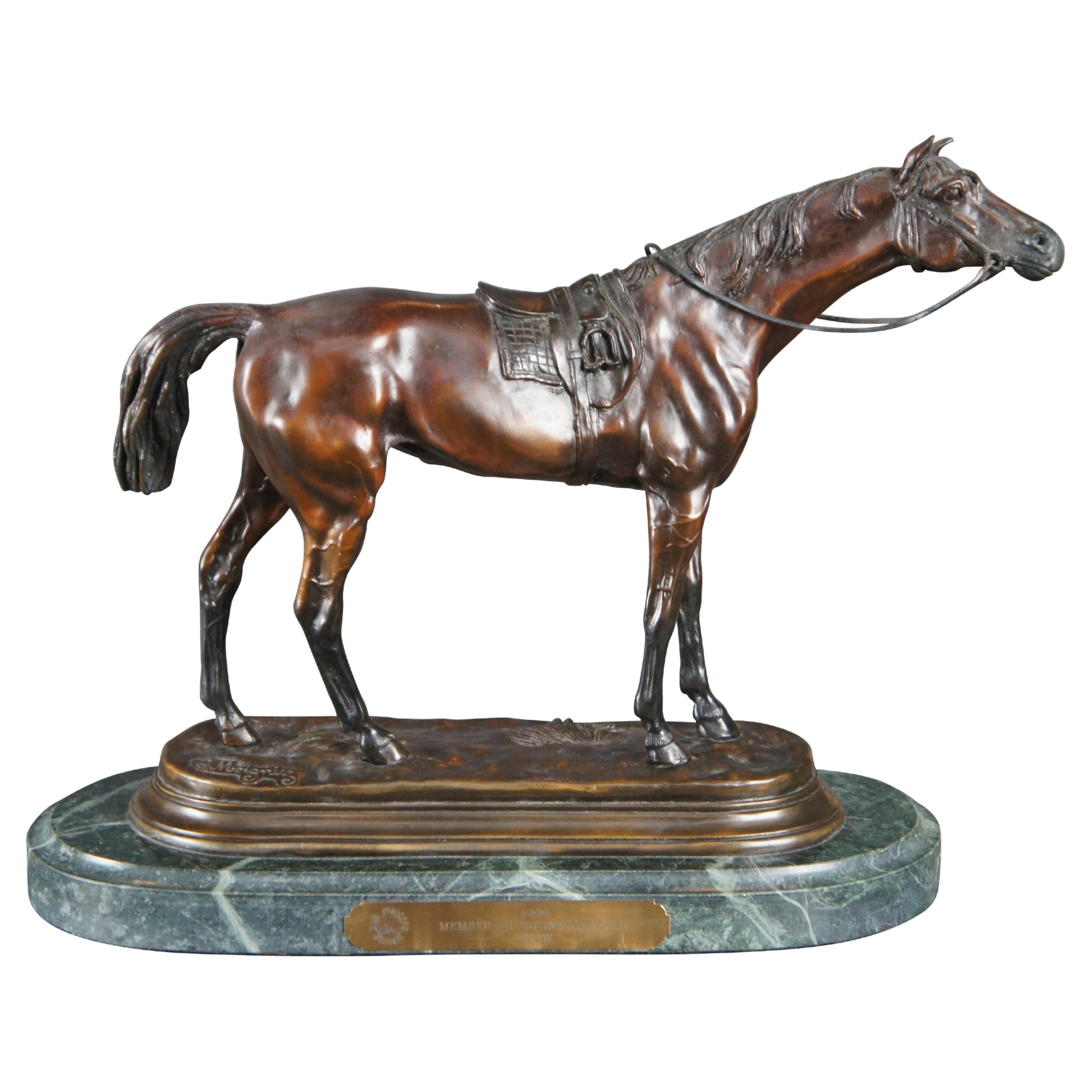 Französische Bronze-Skulptur eines Sattlers mit Rennpferdchen aus Marmor, Jules Moigniez, Französisch, 16