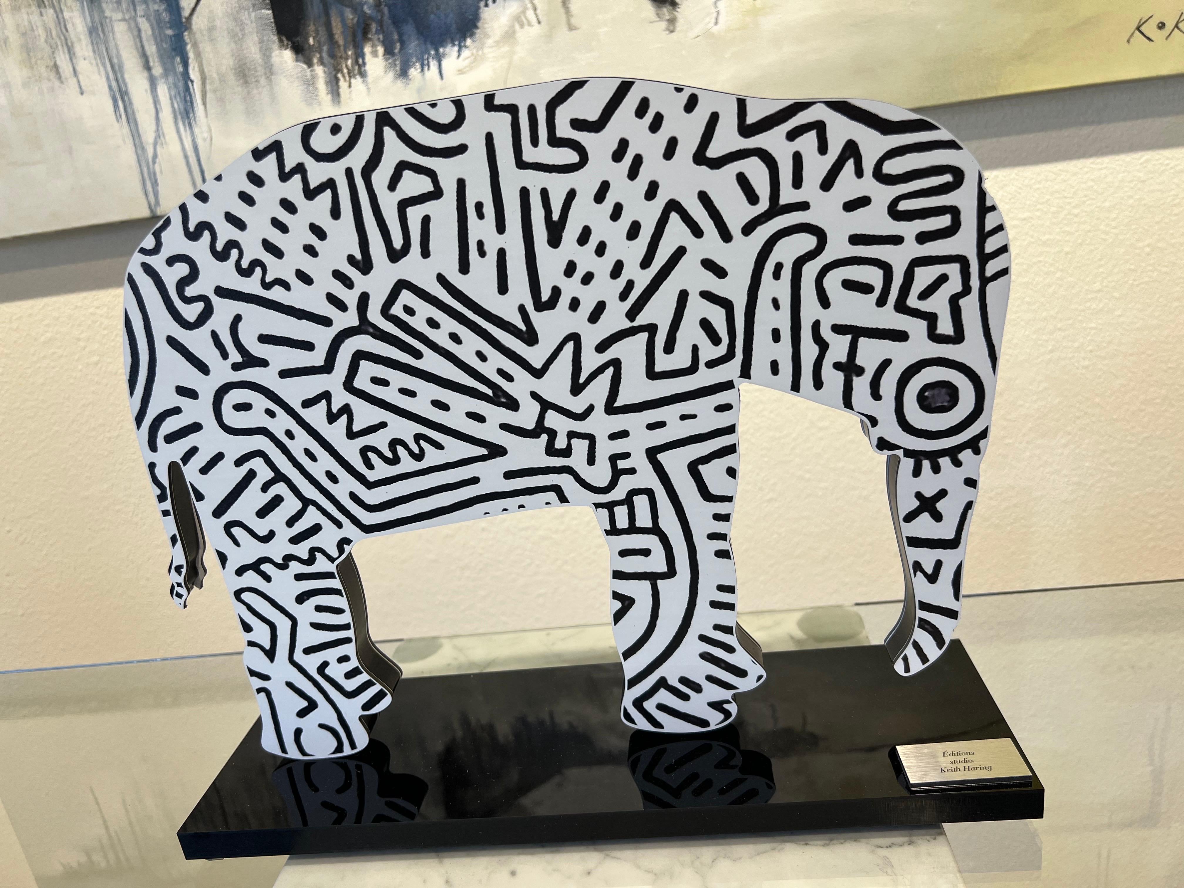 Keith Haring, Elephant. Sculpture in plexiglass. For Sale 7