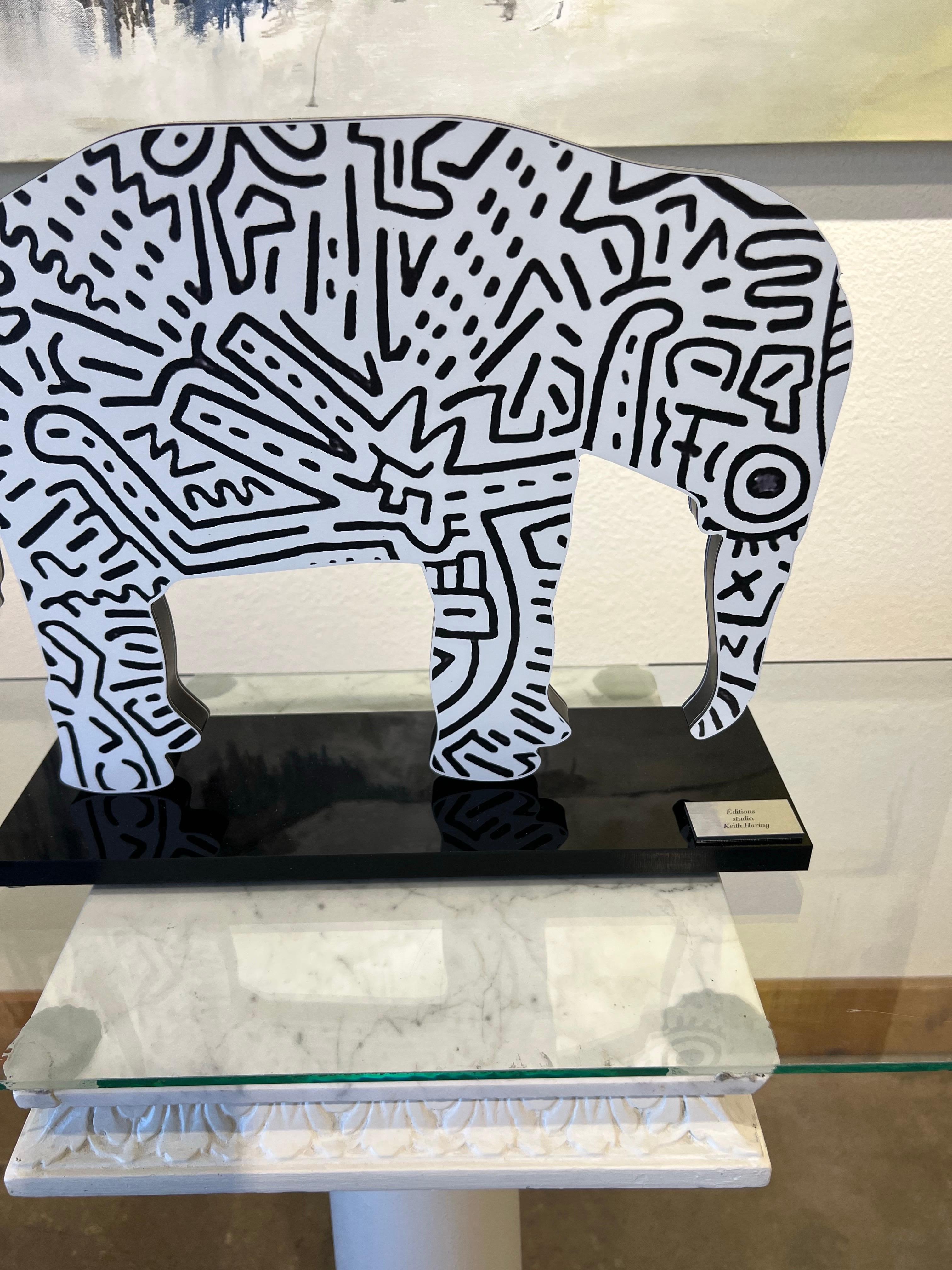 Keith Haring, Elephant. Sculpture in plexiglass. For Sale 8
