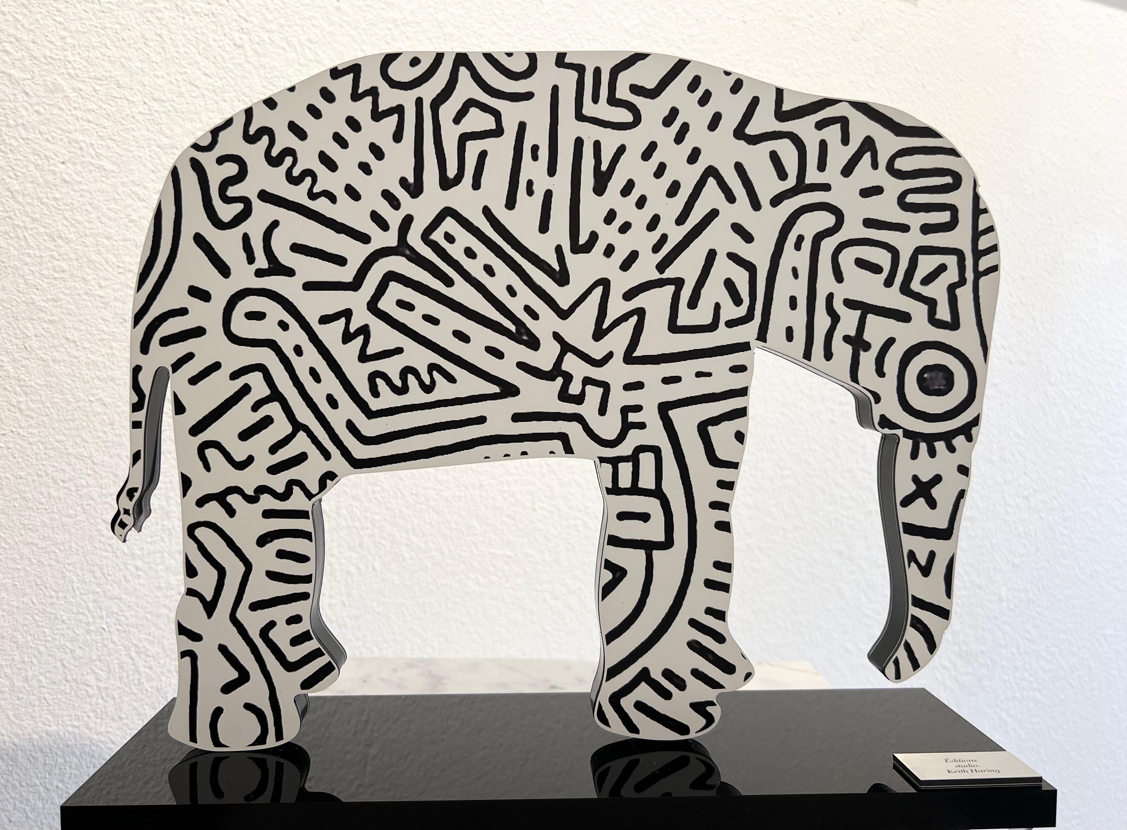 Keith Haring, Elephant. Sculpture in plexiglass. For Sale 11