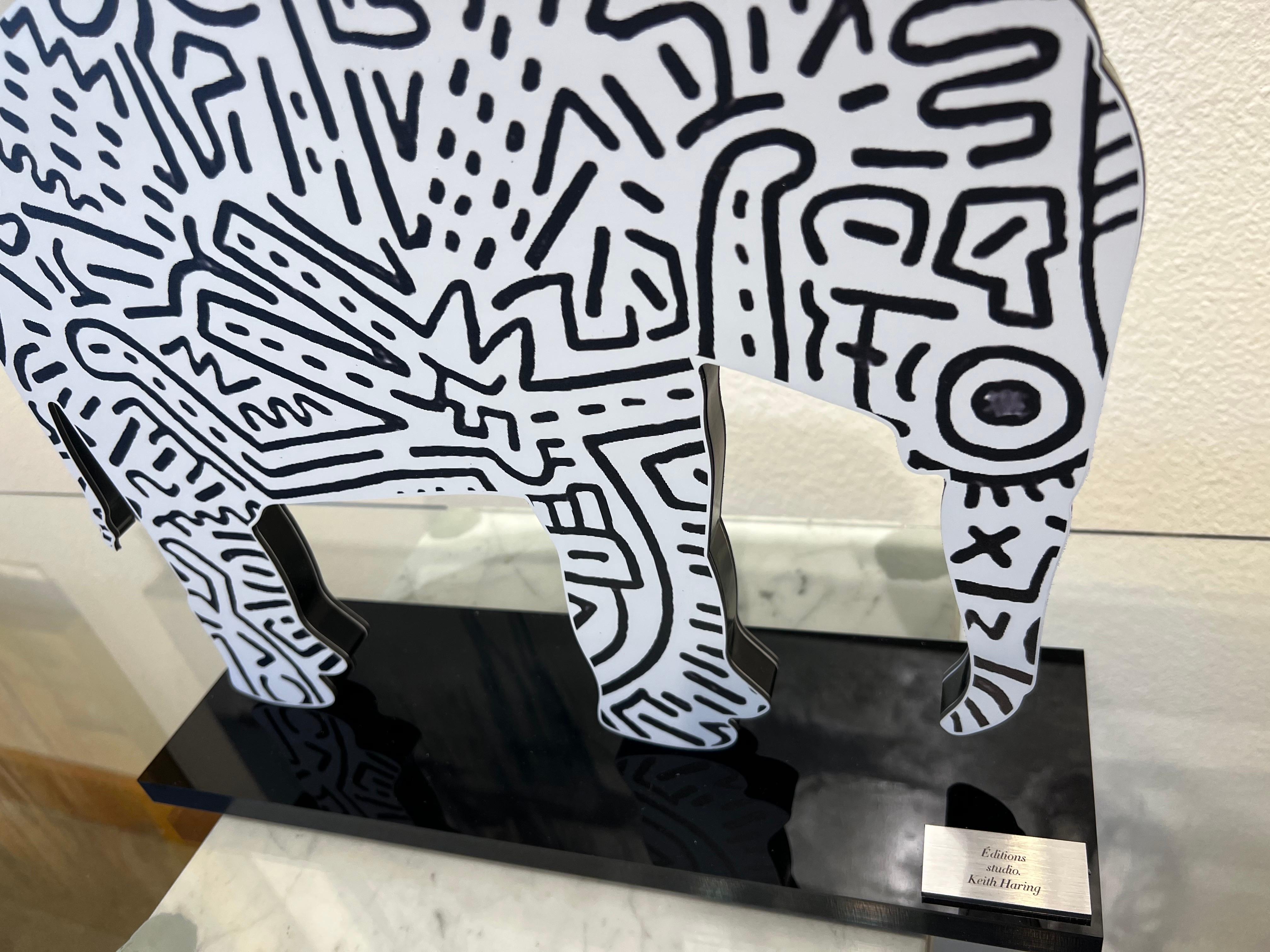 Keith Haring, Elephant. Sculpture in plexiglass. For Sale 2