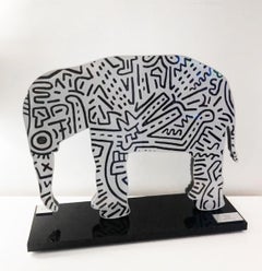 Keith Haring, Elephant. Sculpture in plexiglass.