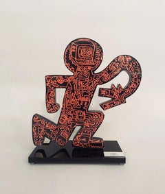 Keith Haring, Man with Snake, sculpture d'un homme avec un serpent, sculpture acrylique.