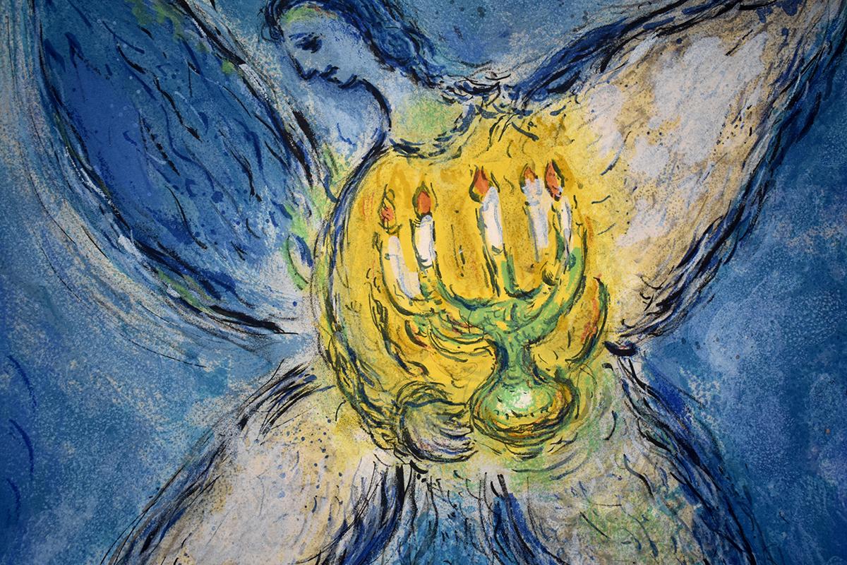 L'ange avec le bougeoir - Art français, russe - Lithographie - fauvisme - Bleu Figurative Print par (after) Marc Chagall