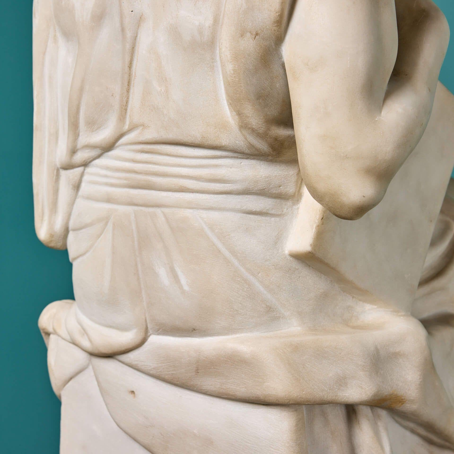 Nach Michelangelo Weiße Statuarische Marmorskulptur des Moses (19. Jahrhundert) im Angebot