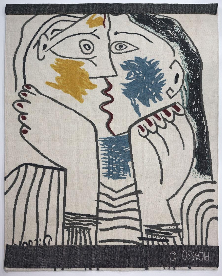 Pablo Picasso, Le Baiser, Wool Tapestry, Limited Edition, Contemporary Art For Sale 4