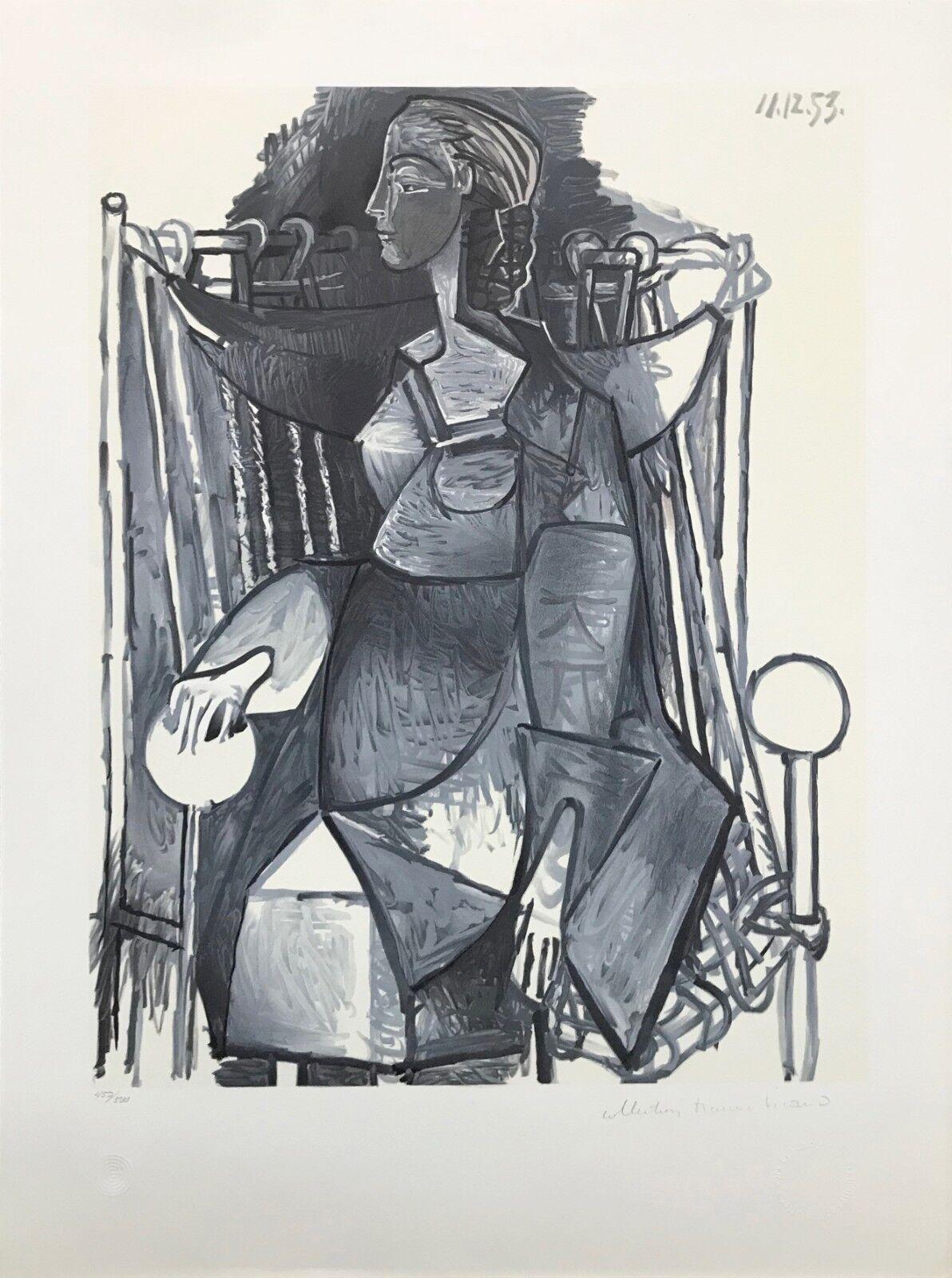 (after) Pablo Picasso Figurative Print - FEMME ASSISE DANS UN FAUTEUIL TRESSE