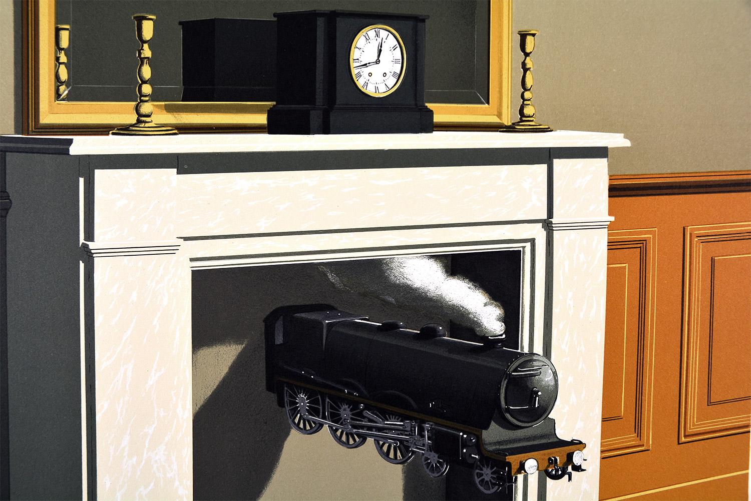René Magritte - LA DURÉE POIGNARDÉE Limited Surrealismus Französisch Contemporary (Beige), Figurative Print, von (after) René Magritte