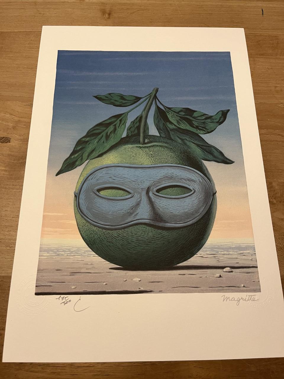 Figurative Print (after) René Magritte - Souvenir de voyage - 20e siècle, surréaliste, lithographie, impression figurative