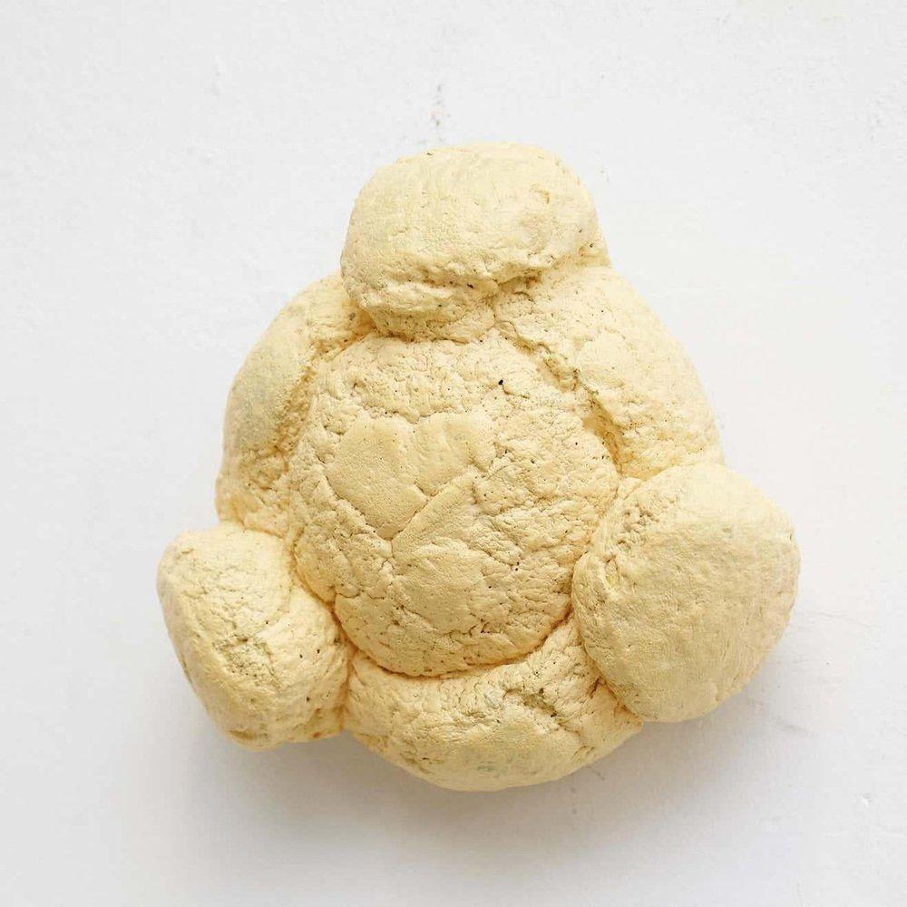 Rare paire de sculptures de pain d'après Salvador Dali (after) Salvador Dali Museum en vente 3