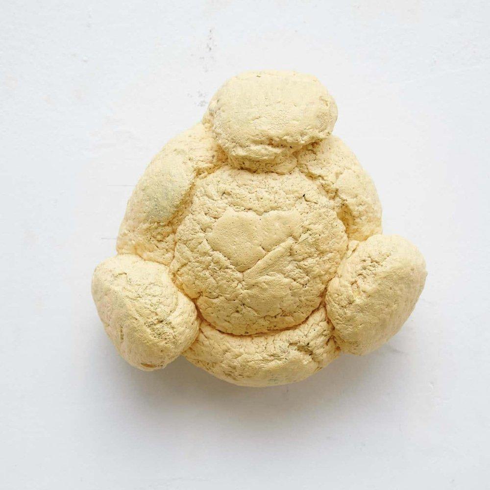 Rare paire de sculptures de pain d'après Salvador Dali (after) Salvador Dali Museum en vente 7