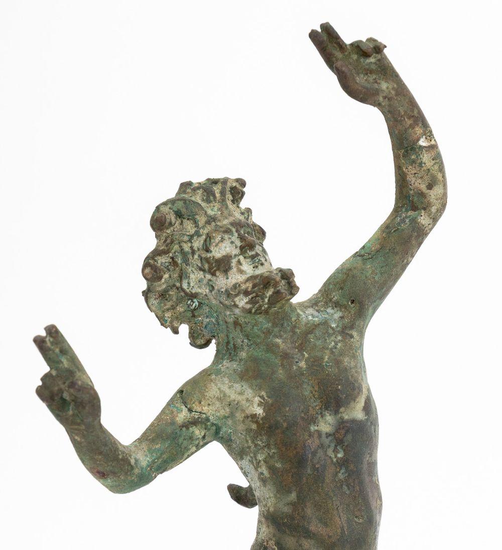 Romano classico Dopo l'antico Fauno danzante di Pompei in bronzo in vendita