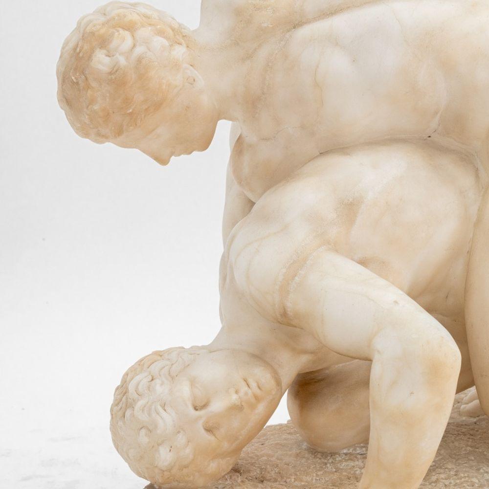 Intagliato Dopo l'antica scultura in pietra di due lottatori in vendita